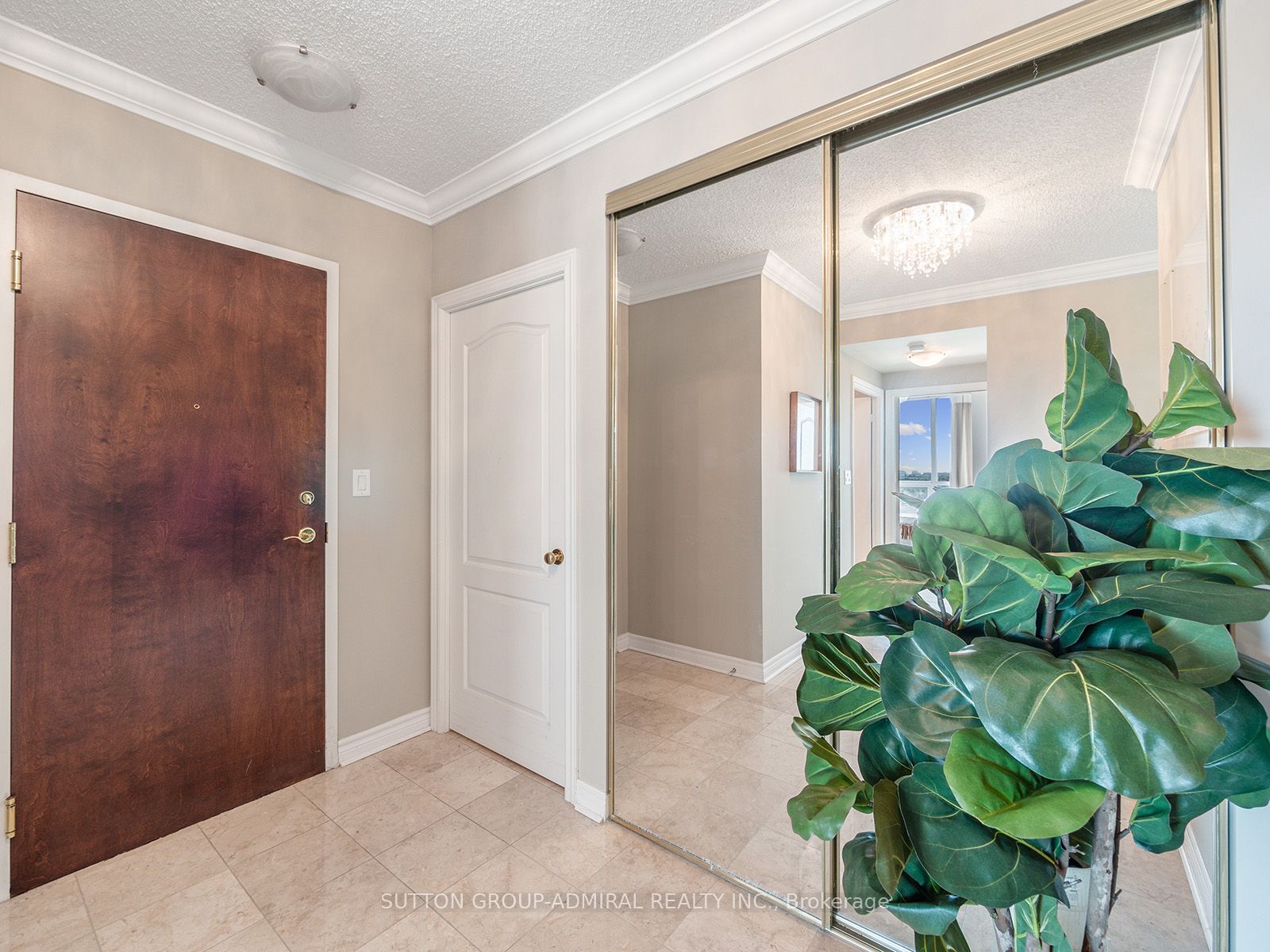 100 Promenade Circ, #801