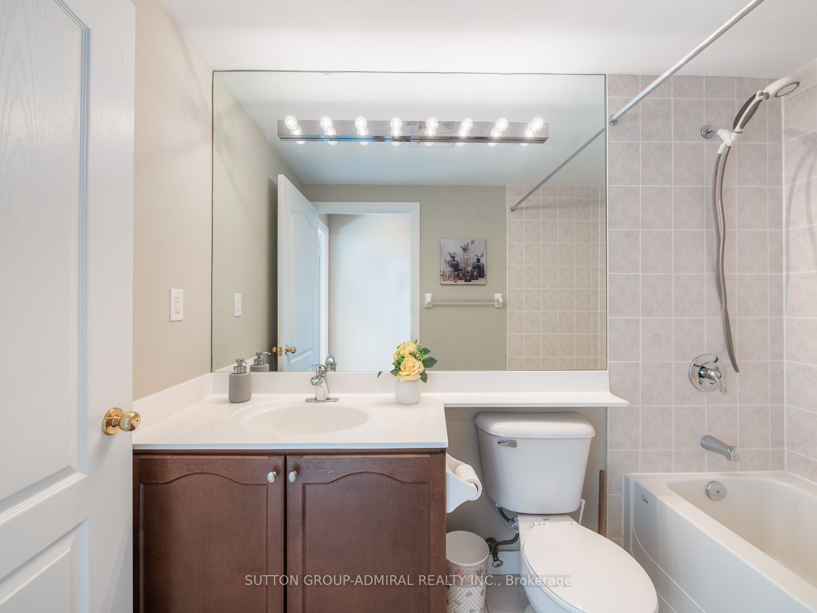 100 Promenade Circ, #801