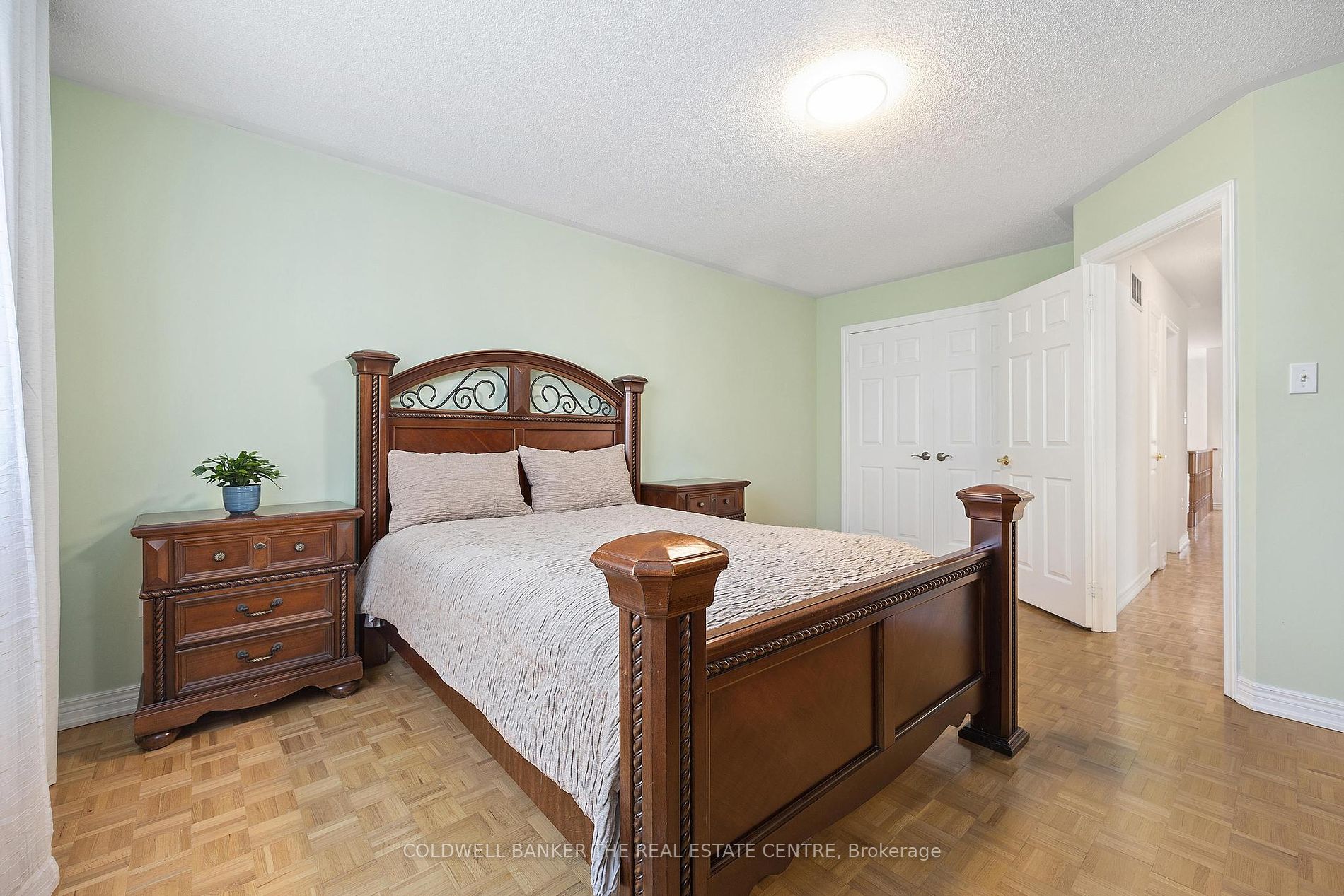 42 Preston Hill Crescent