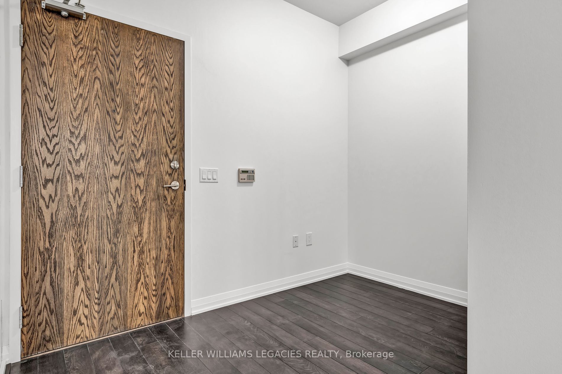 99 Eagle Rock Way, #106