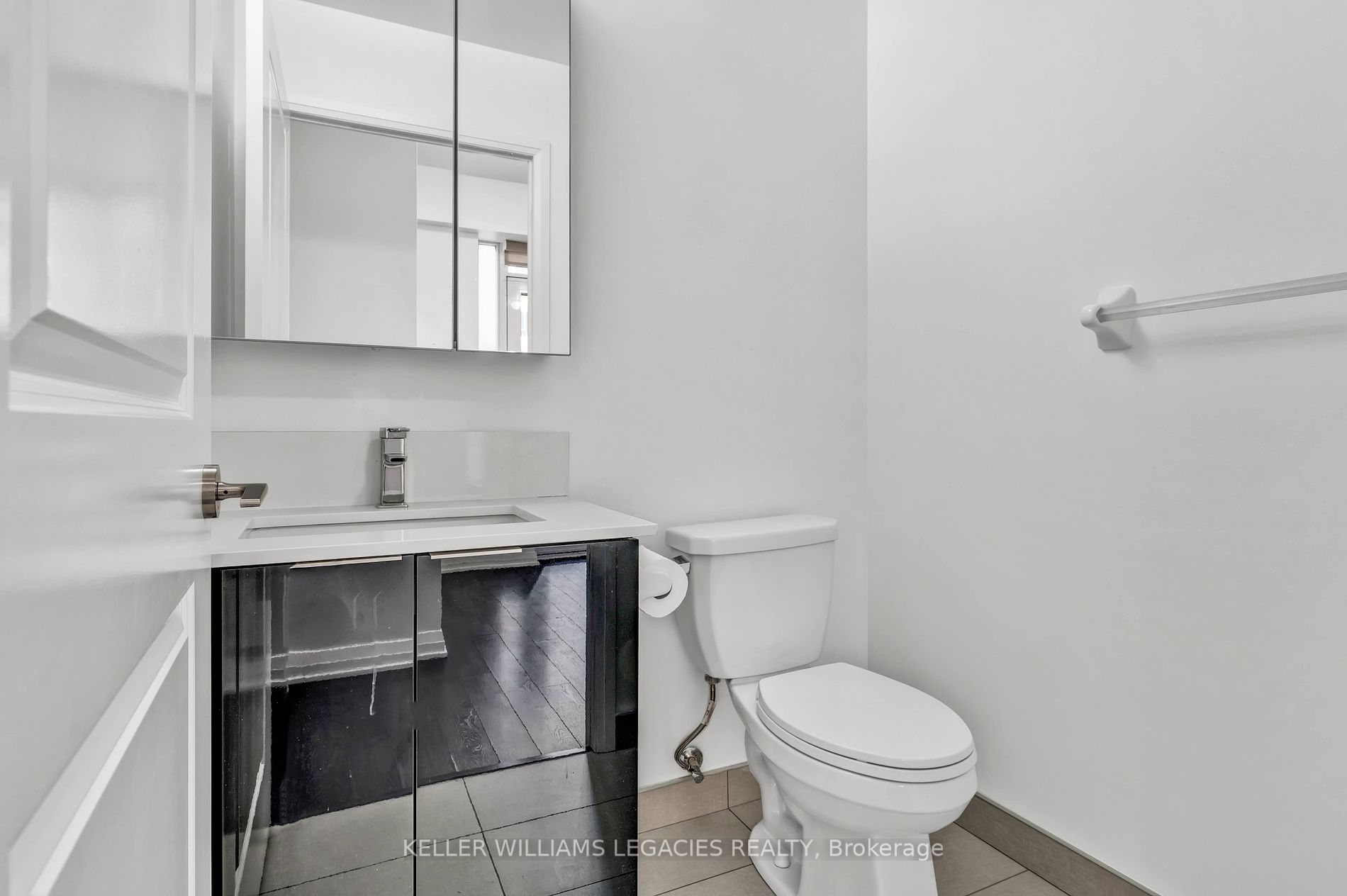 99 Eagle Rock Way, #106