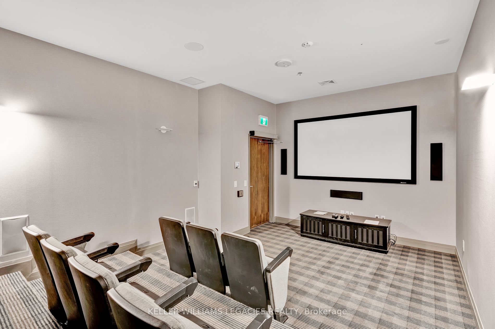 99 Eagle Rock Way, #106