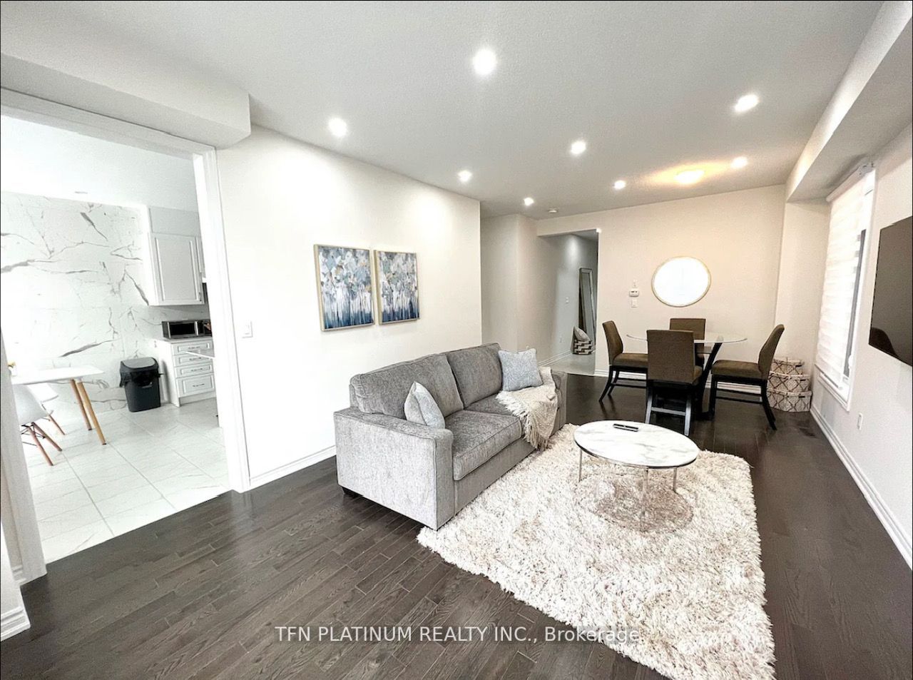 2254 Grainger Lp