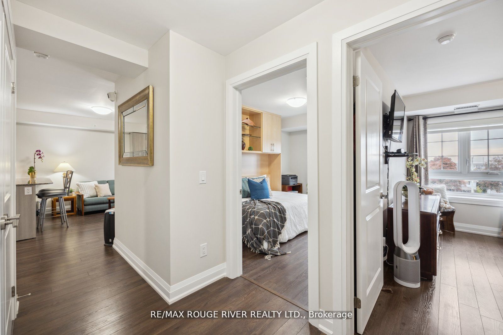 481 Rupert Ave, #405