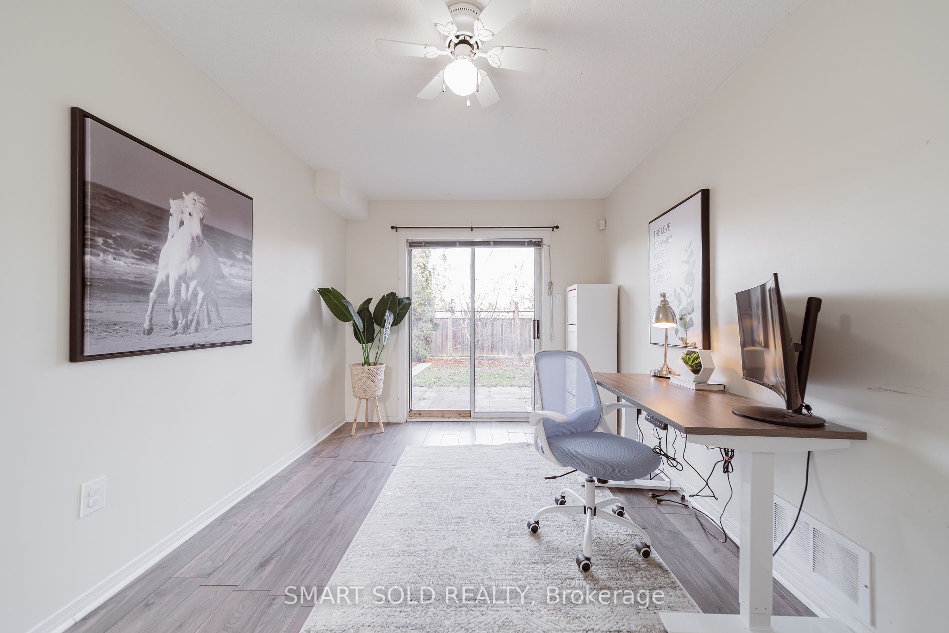 14 Larissa Crt, #7