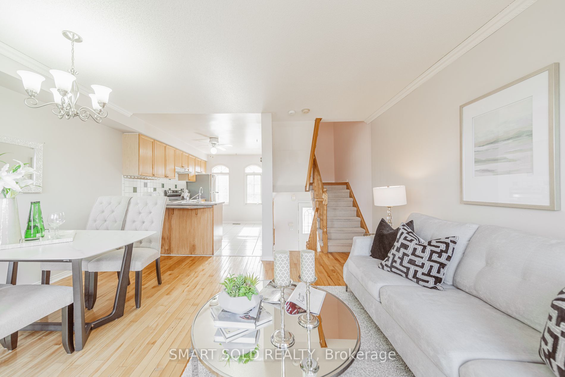 14 Larissa Crt, #7