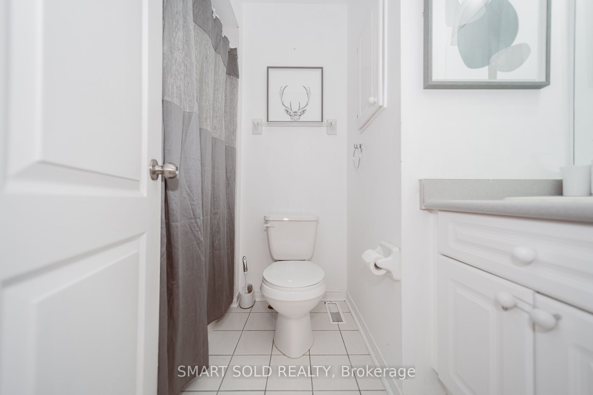 14 Larissa Crt, #7