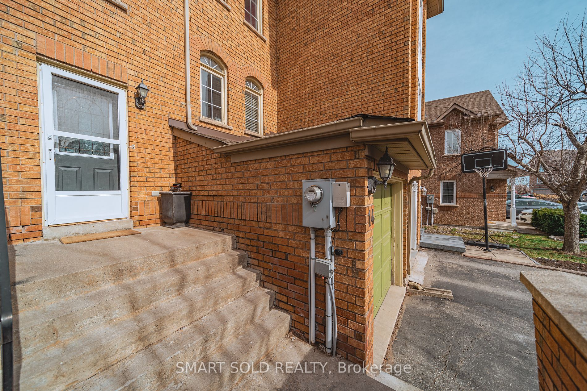 14 Larissa Crt, #7