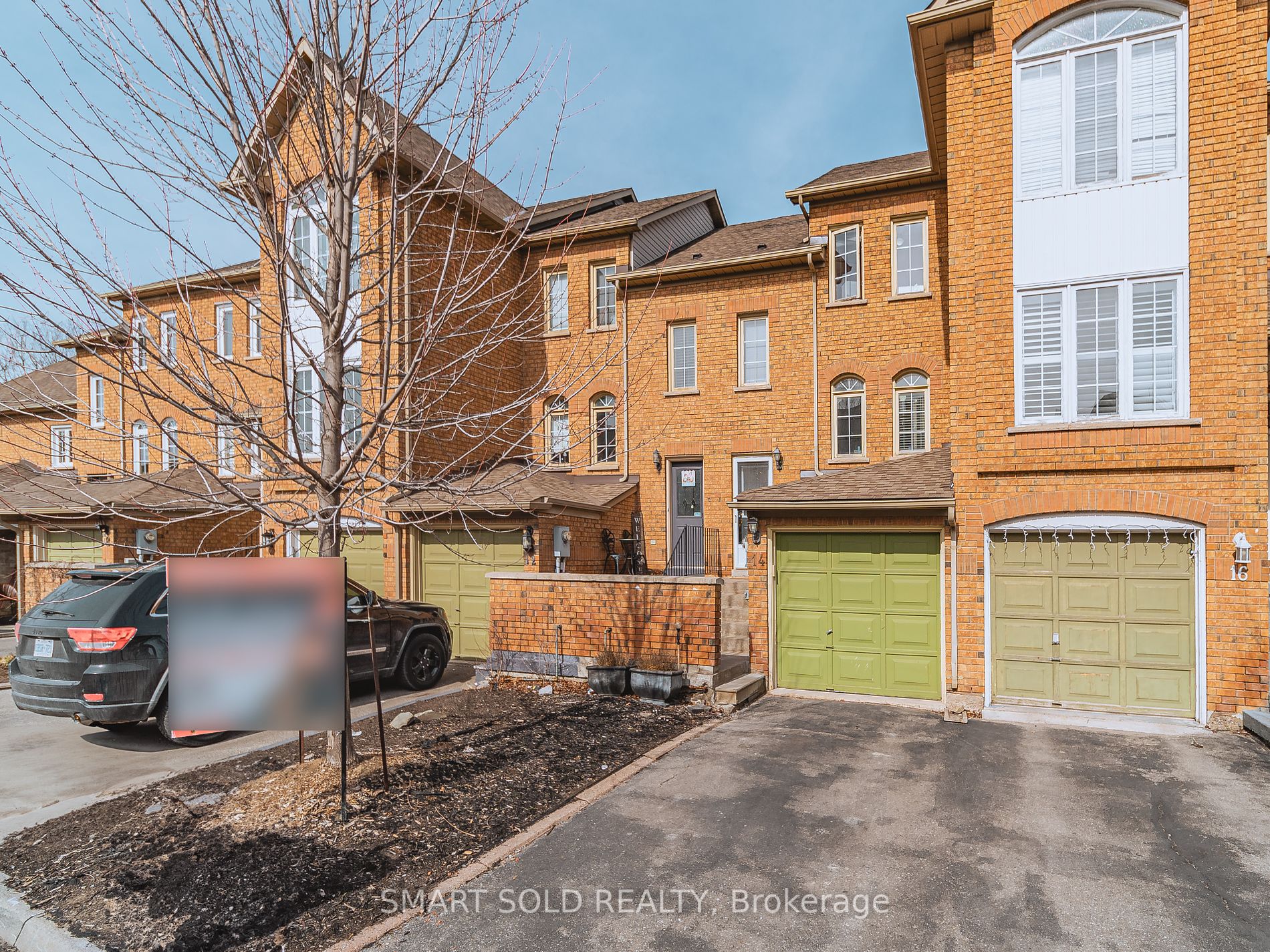 14 Larissa Crt, #7