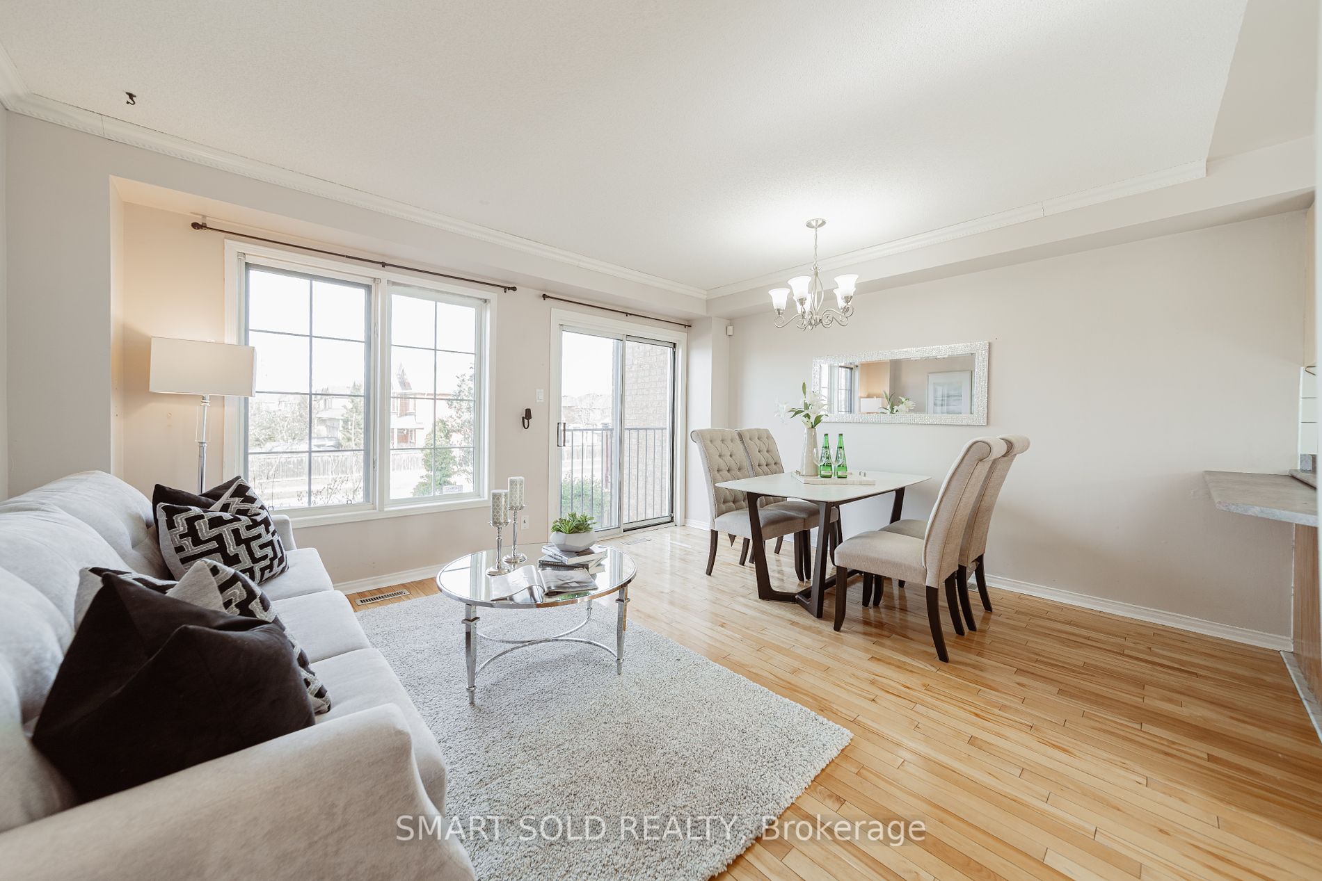 14 Larissa Crt, #7