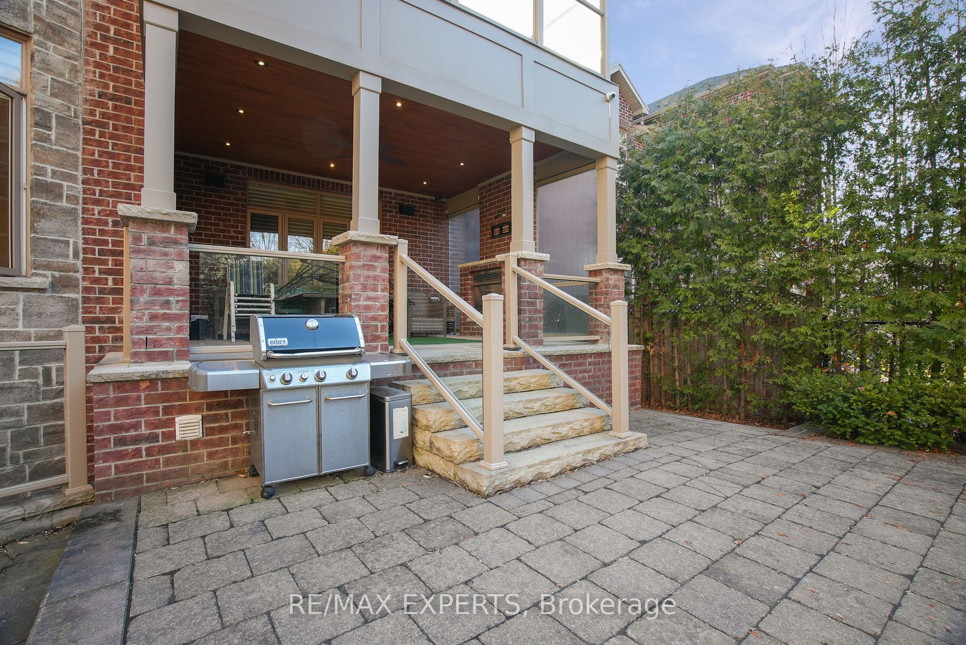 188 King High Drive