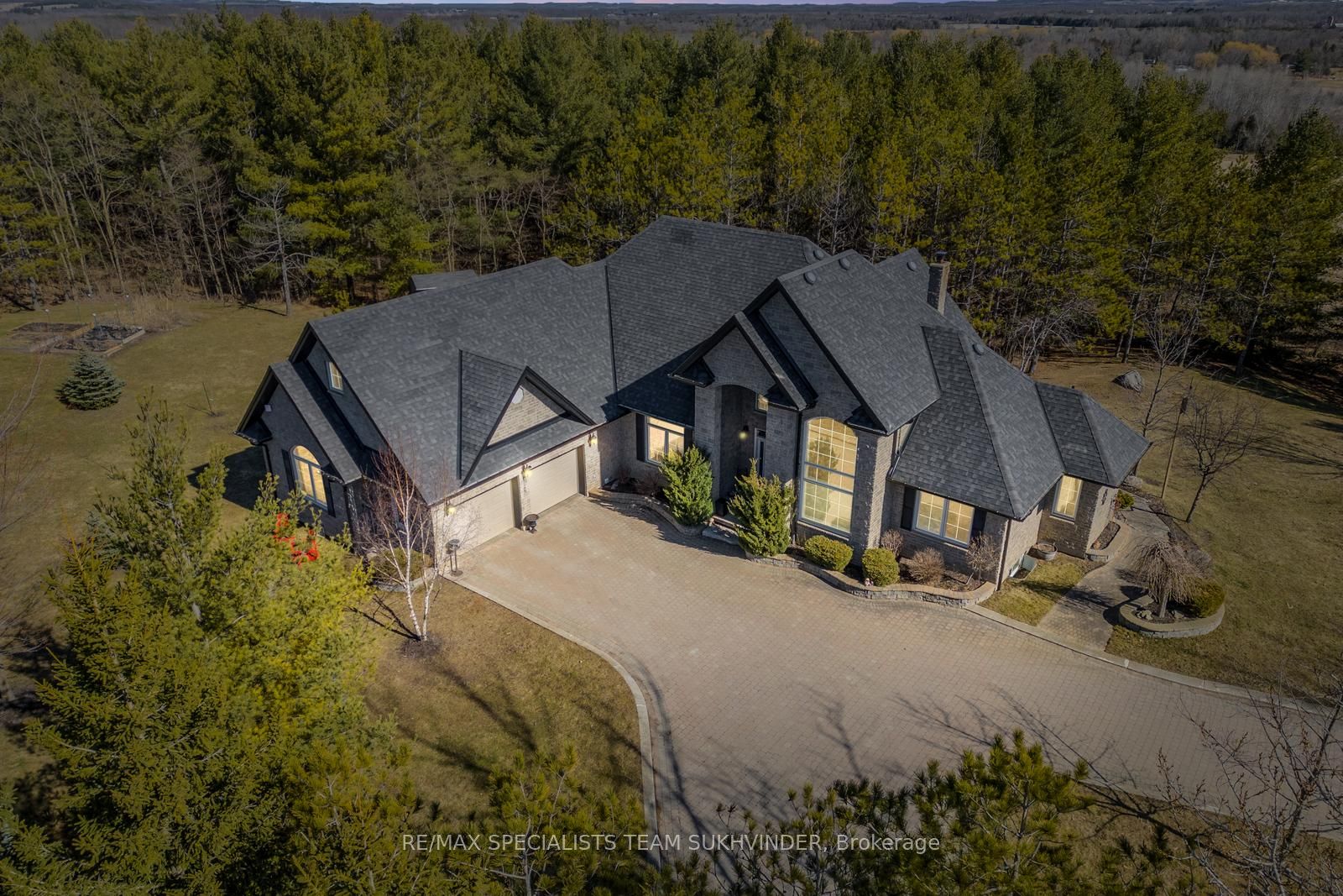 3825 Concession Road 4