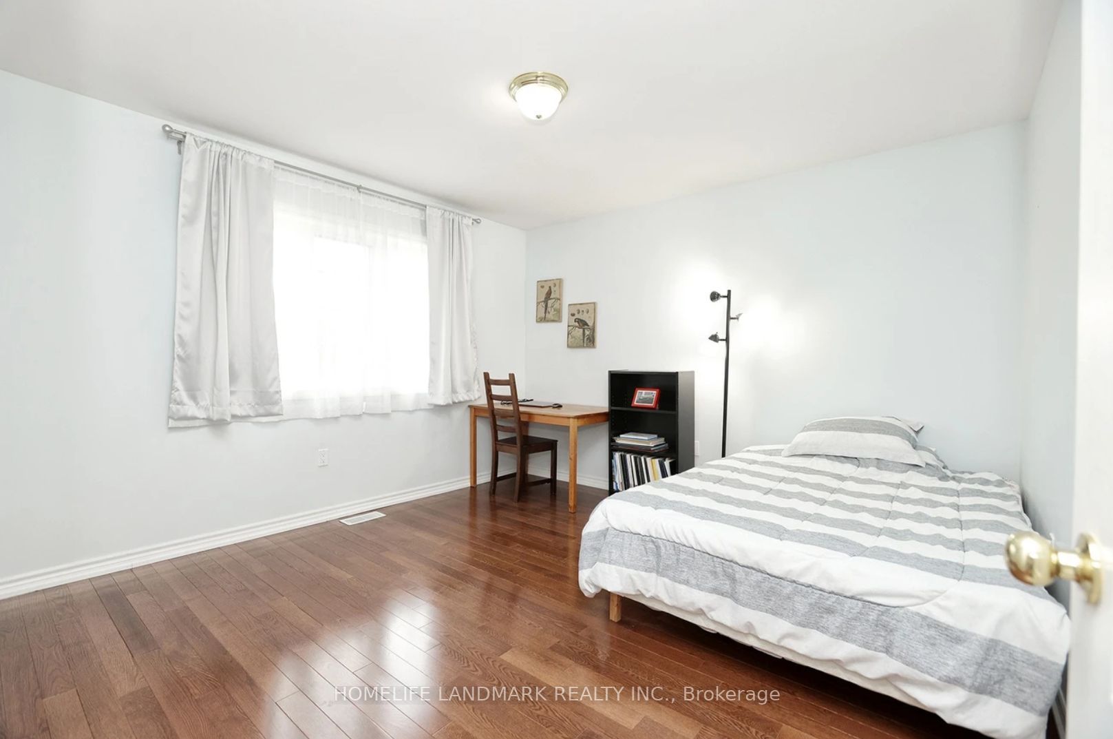 14 Orville Hand Court