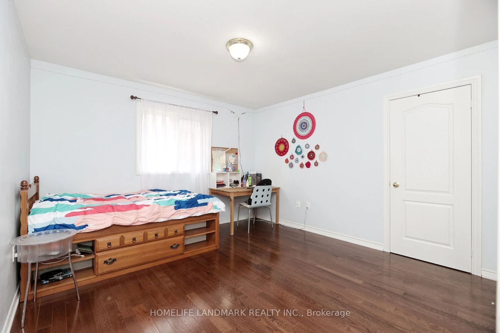 14 Orville Hand Court
