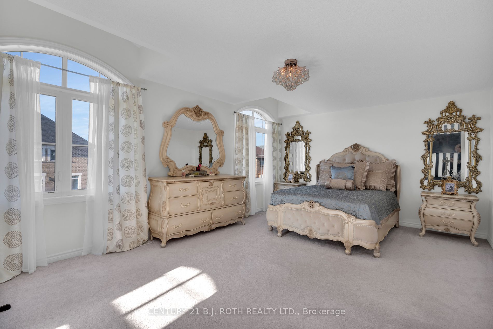 1056 Wickham Rd