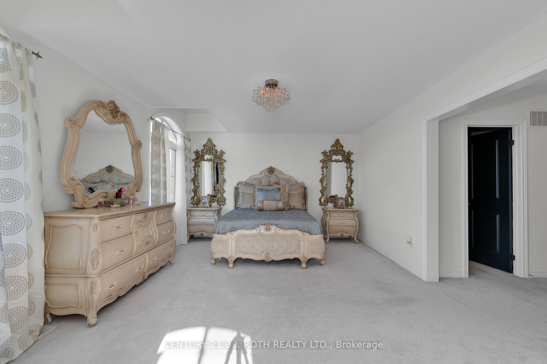 1056 Wickham Rd