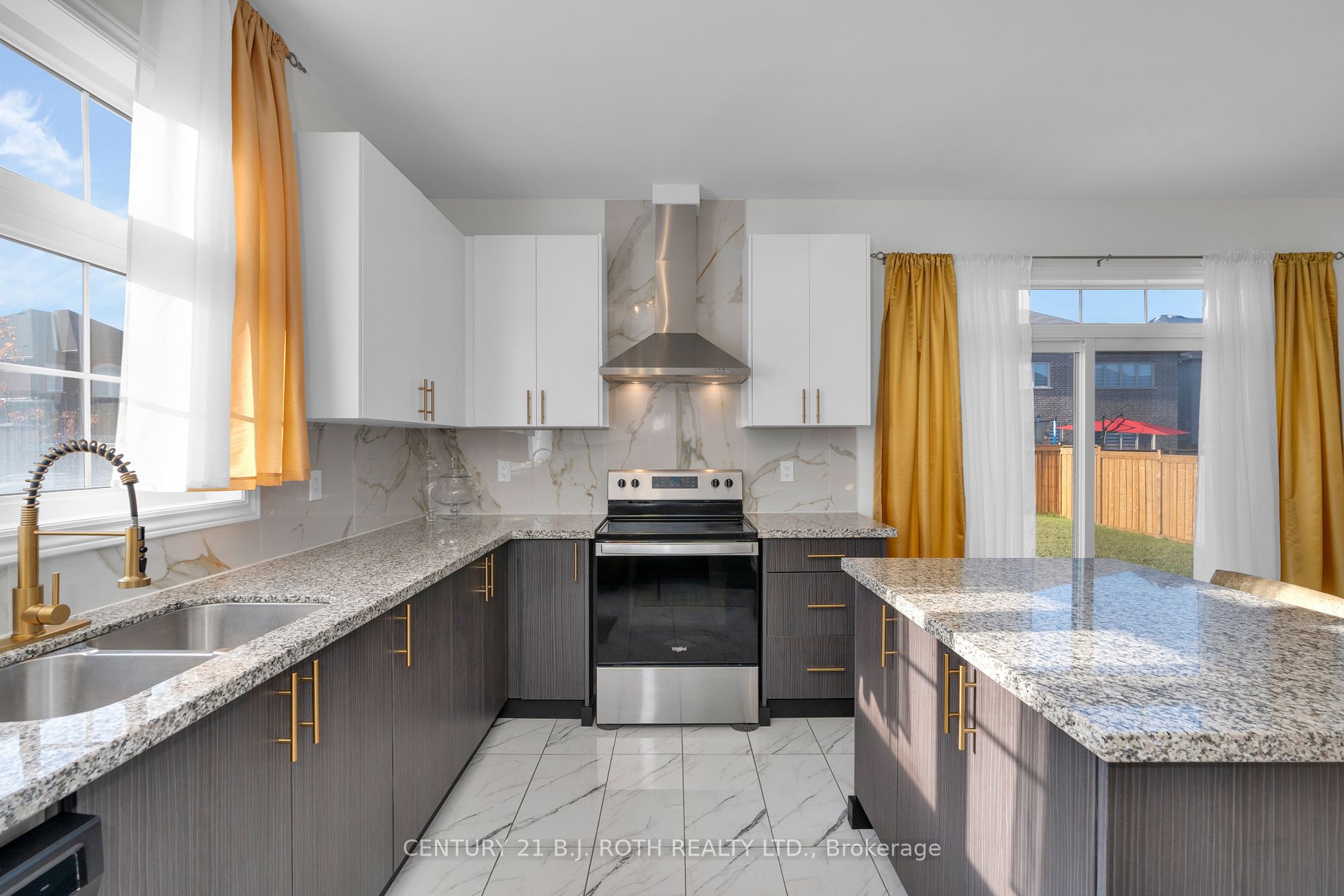1056 Wickham Rd
