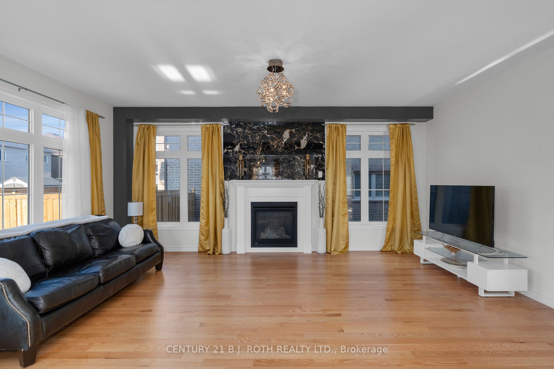 1056 Wickham Rd