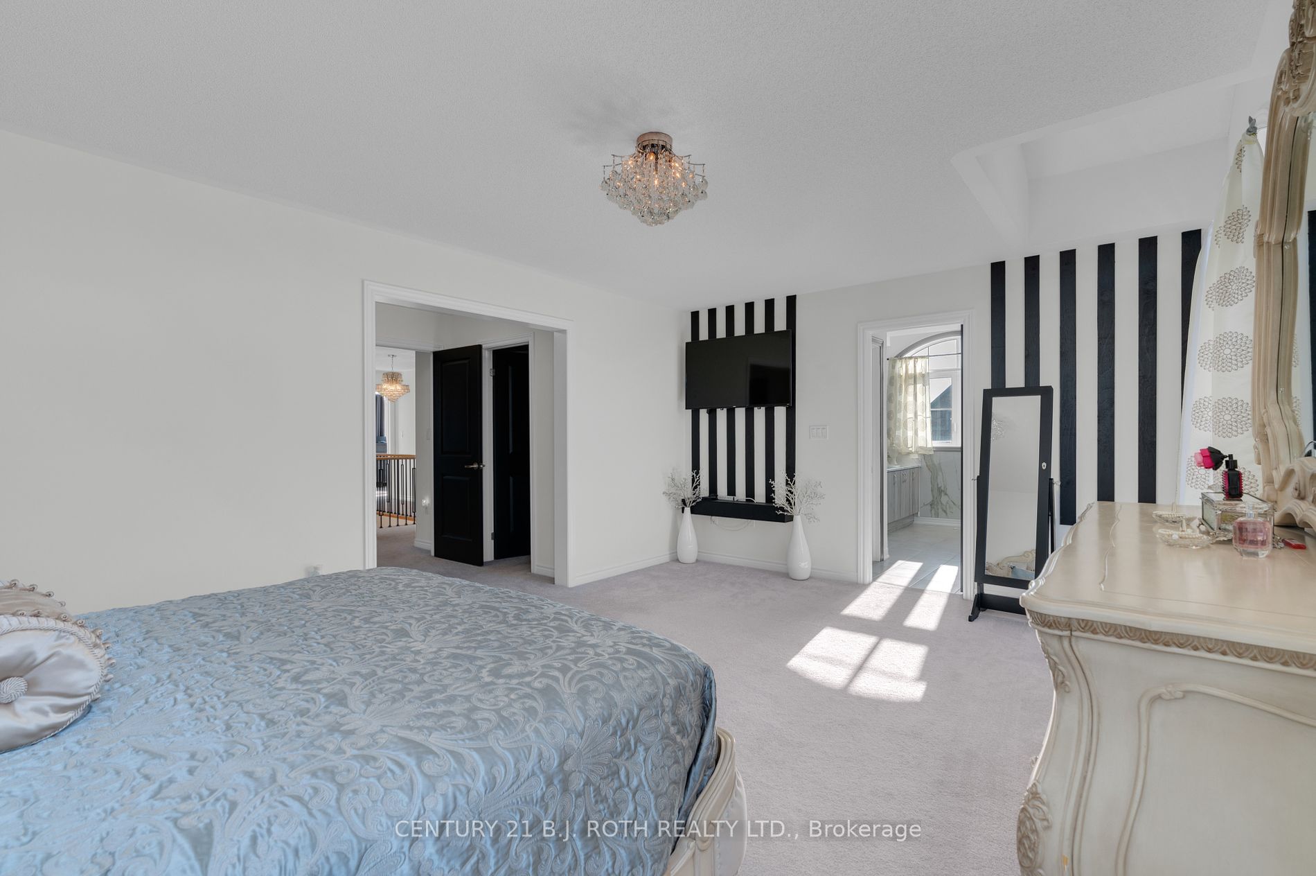 1056 Wickham Rd