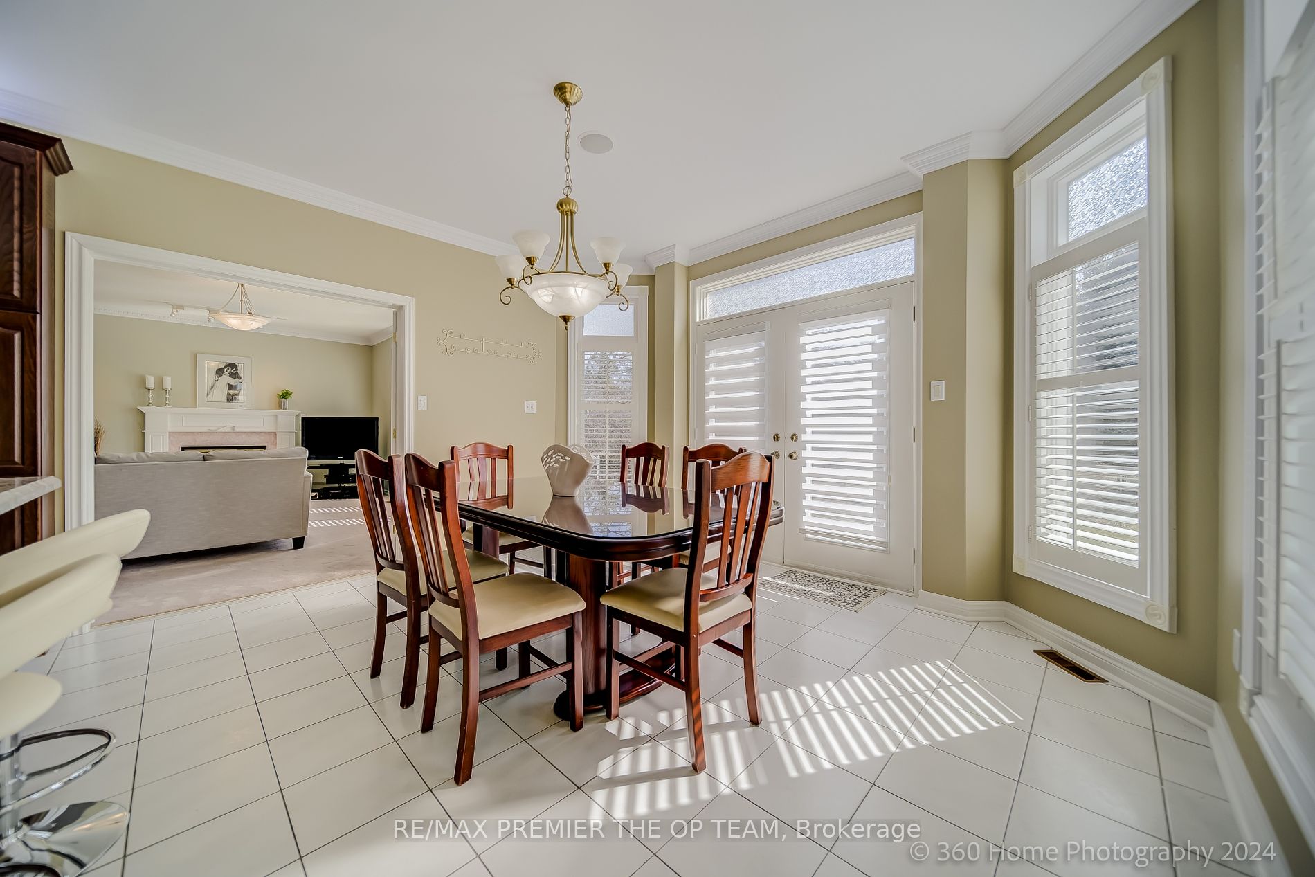 99 Gidleigh Park Cres