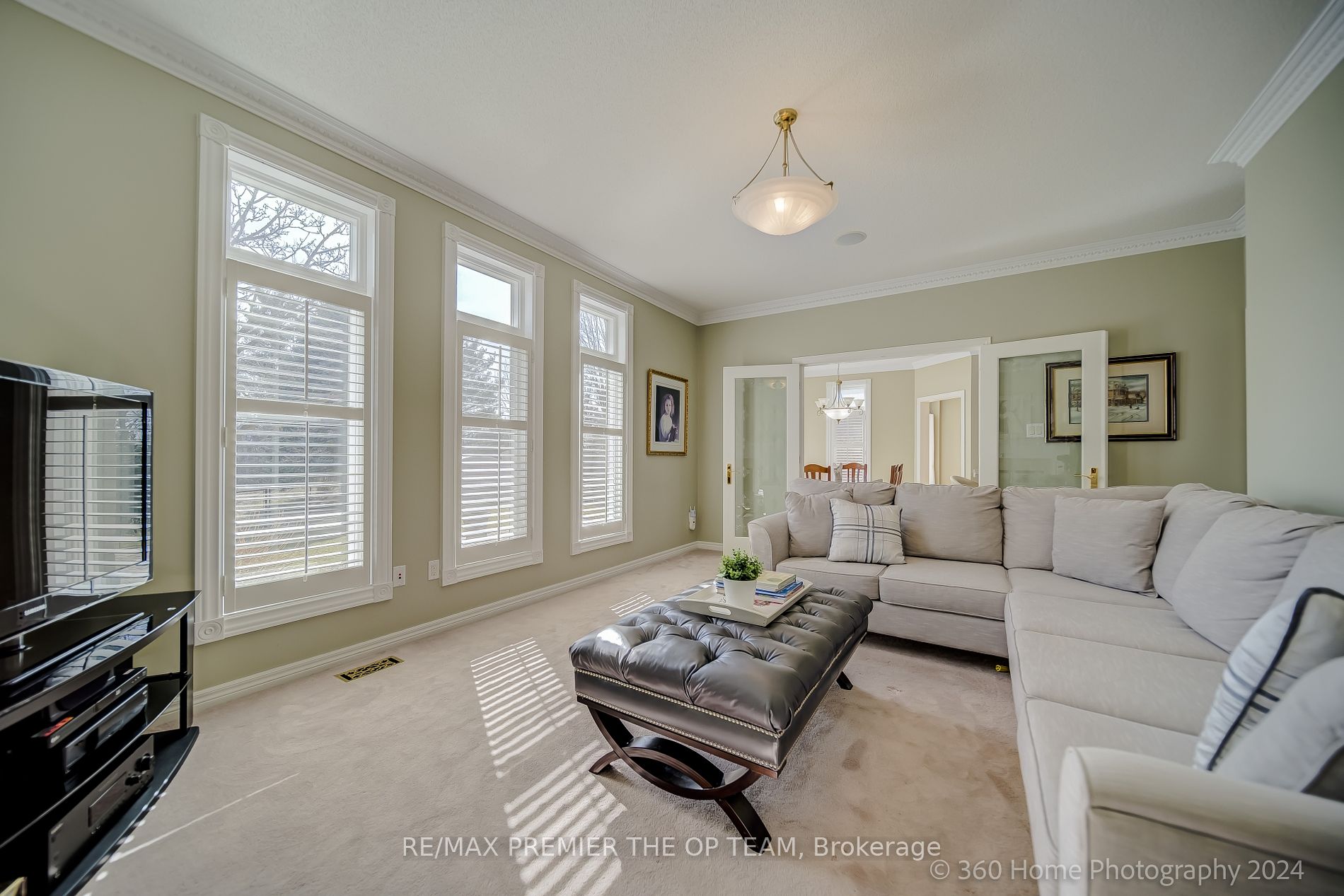 99 Gidleigh Park Cres