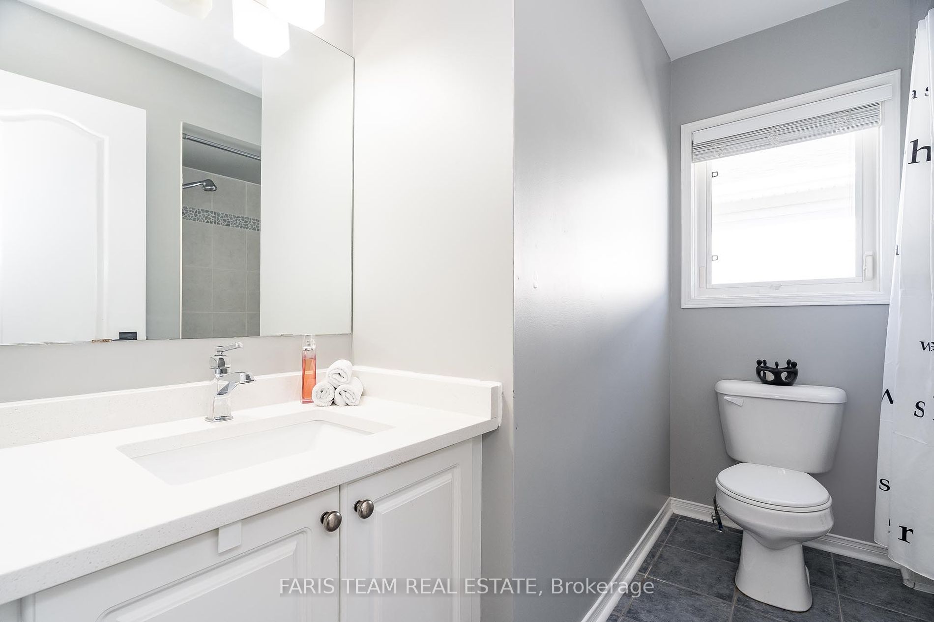 75 Maplewood Dr