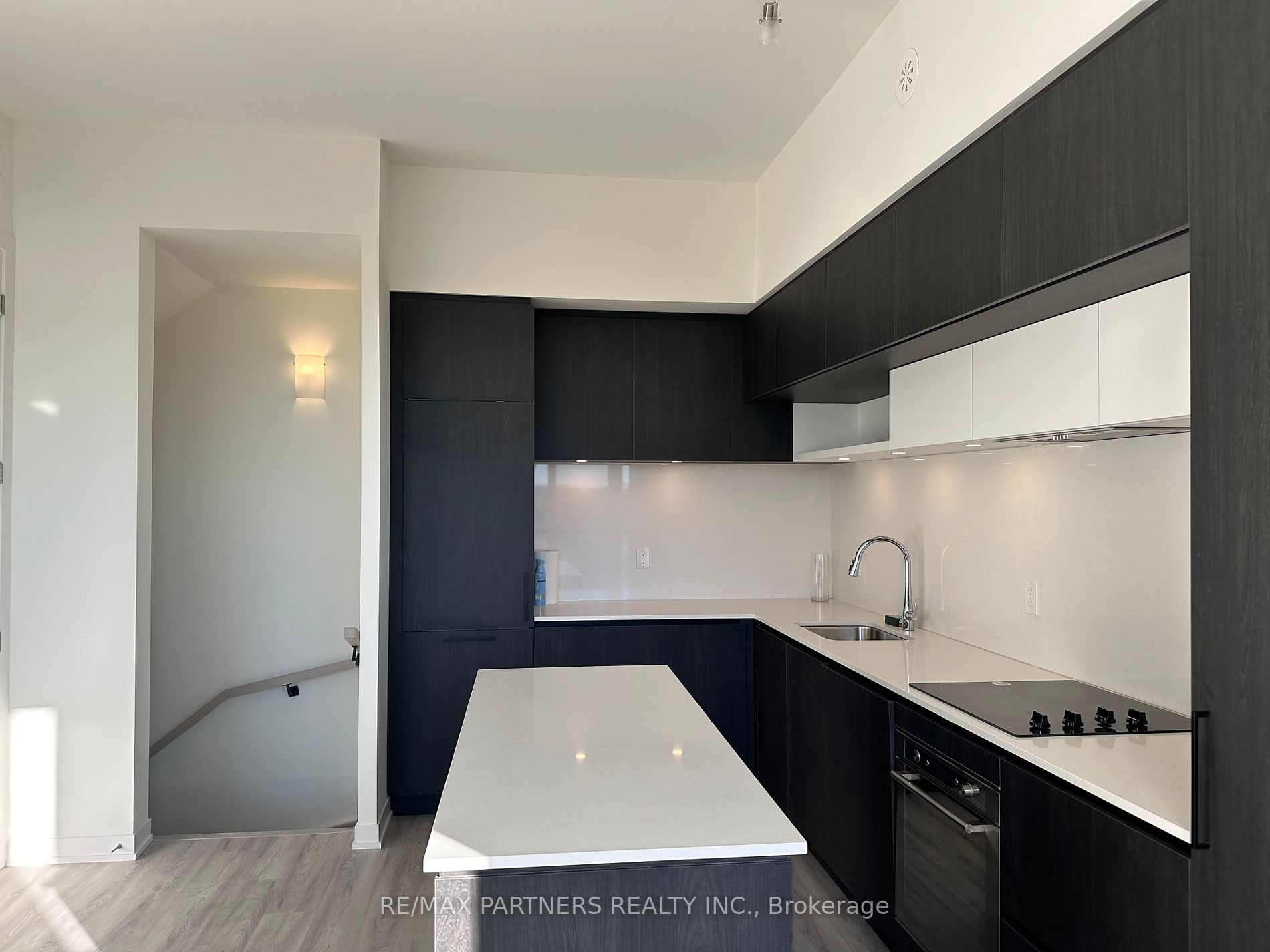 6 Steckley House Lane, #311