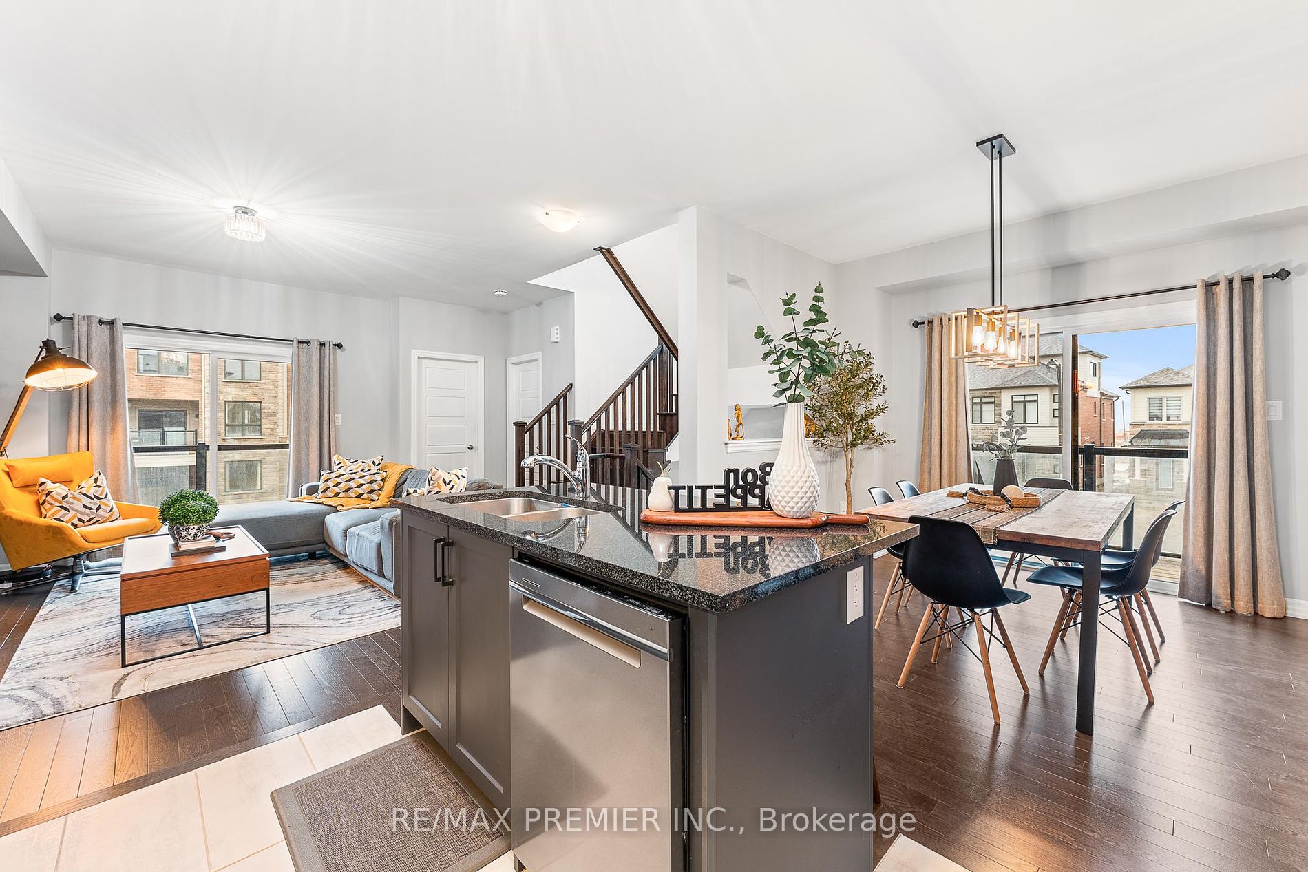 169 William Booth Avenue