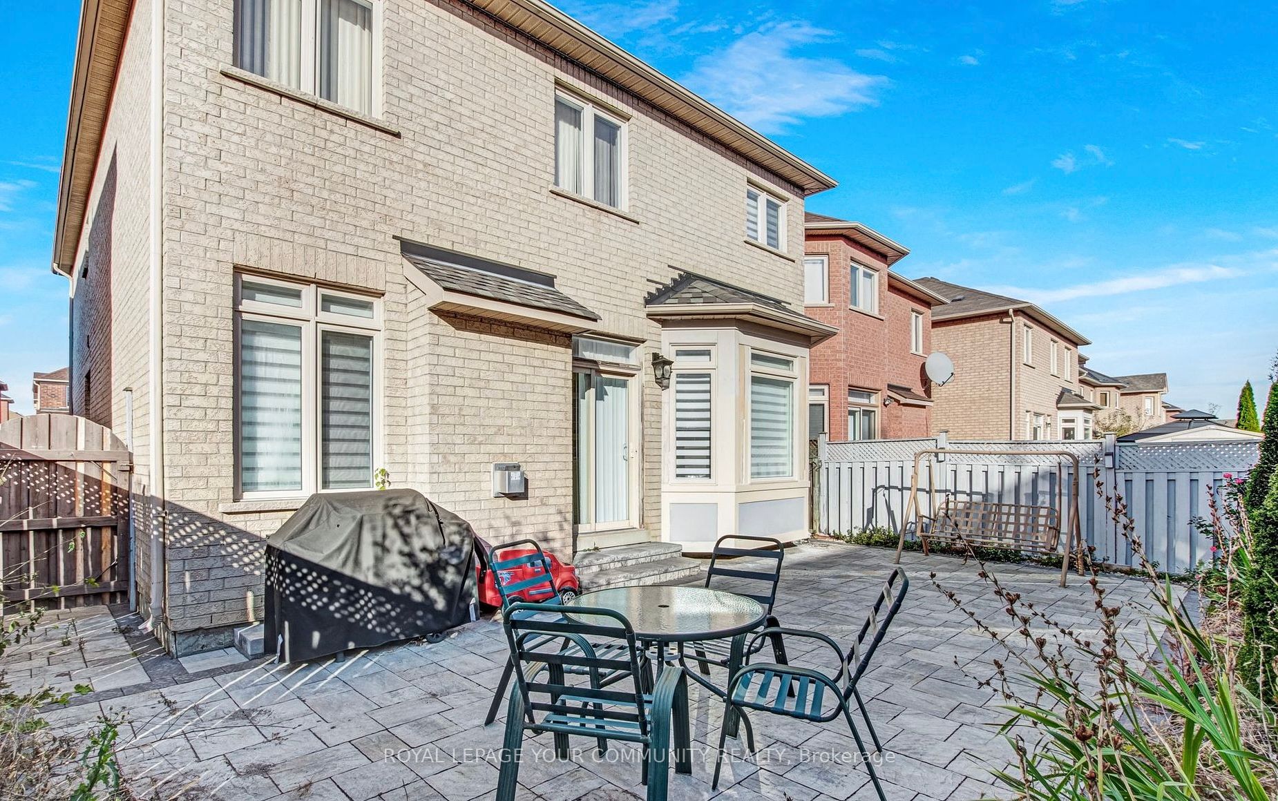 47 Amparo Dr