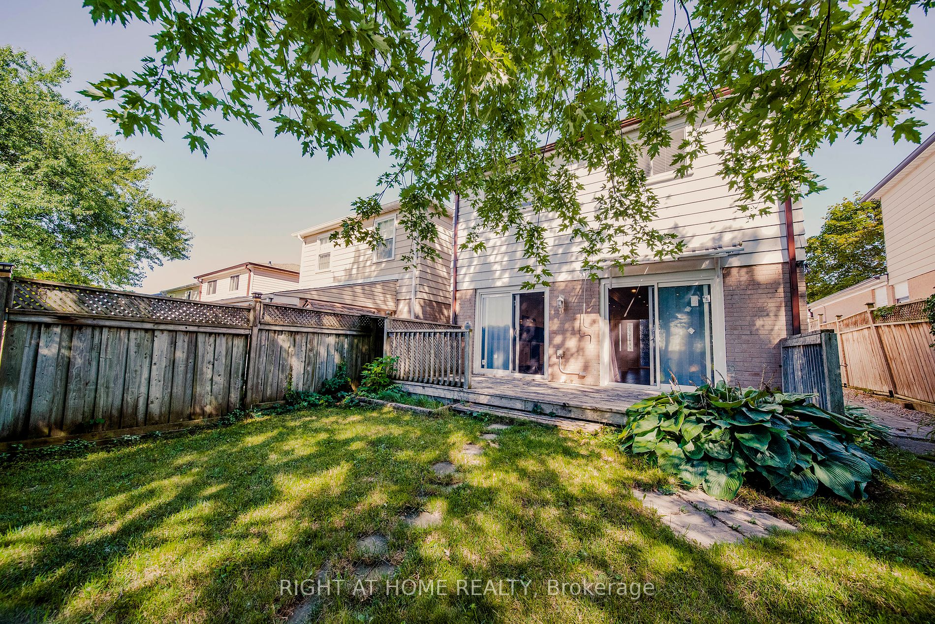 742 Beman Dr