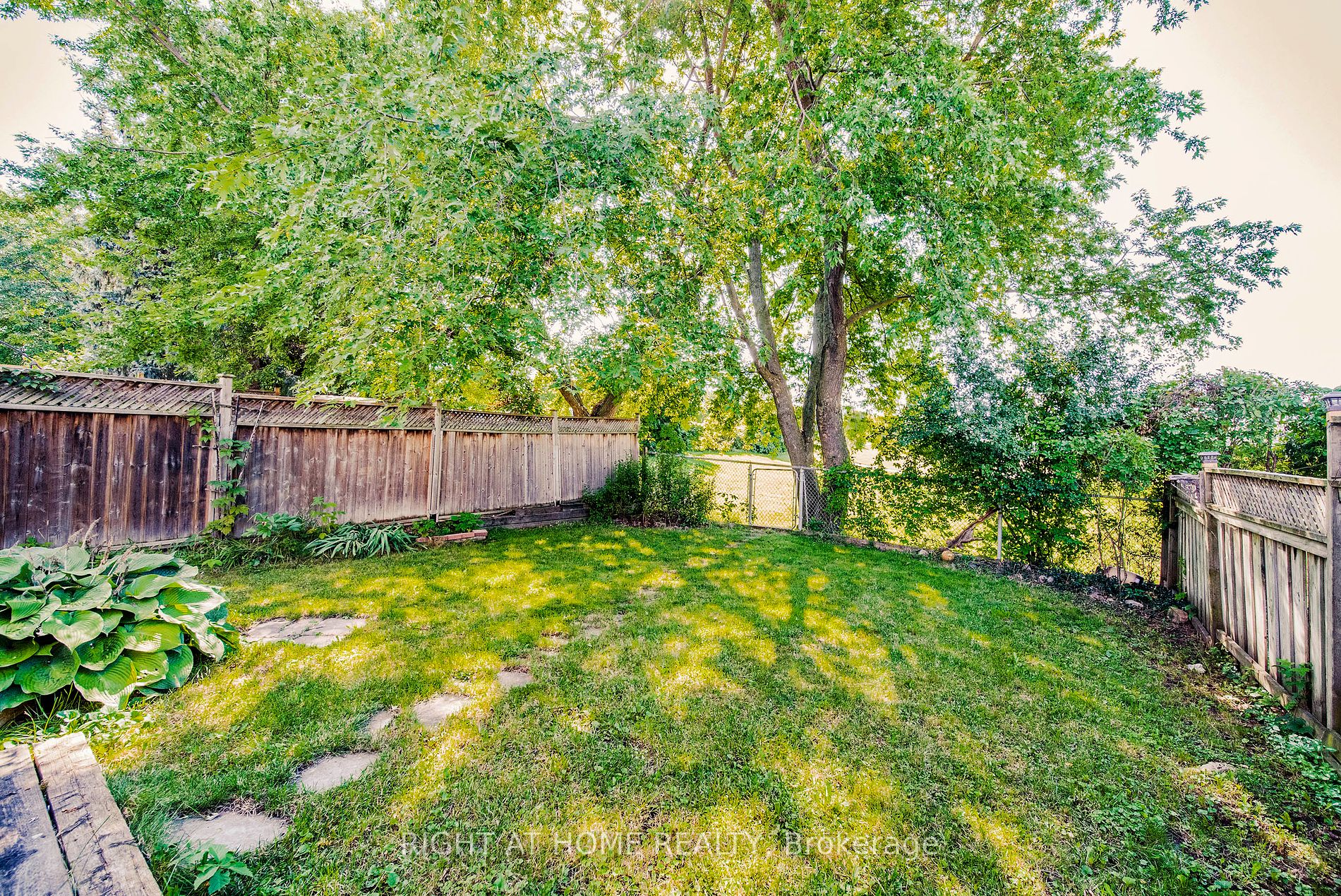 742 Beman Dr