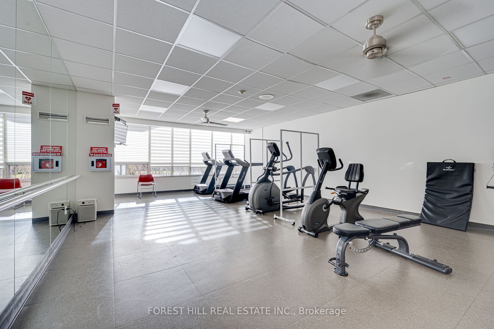7 Townsgate Dr, #304