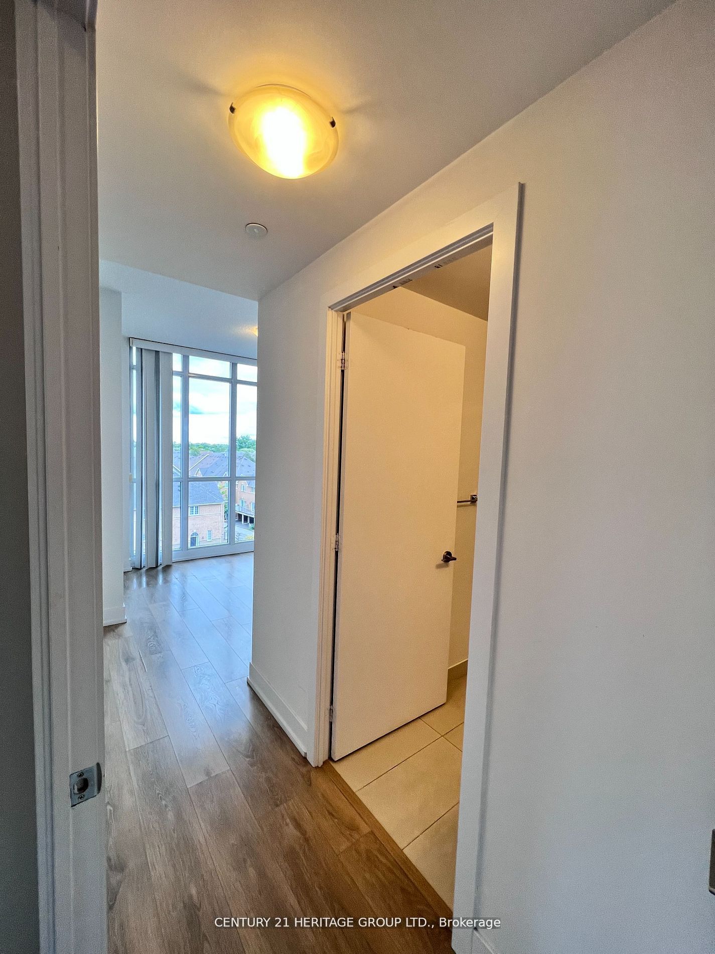 9471 Yonge St, #630