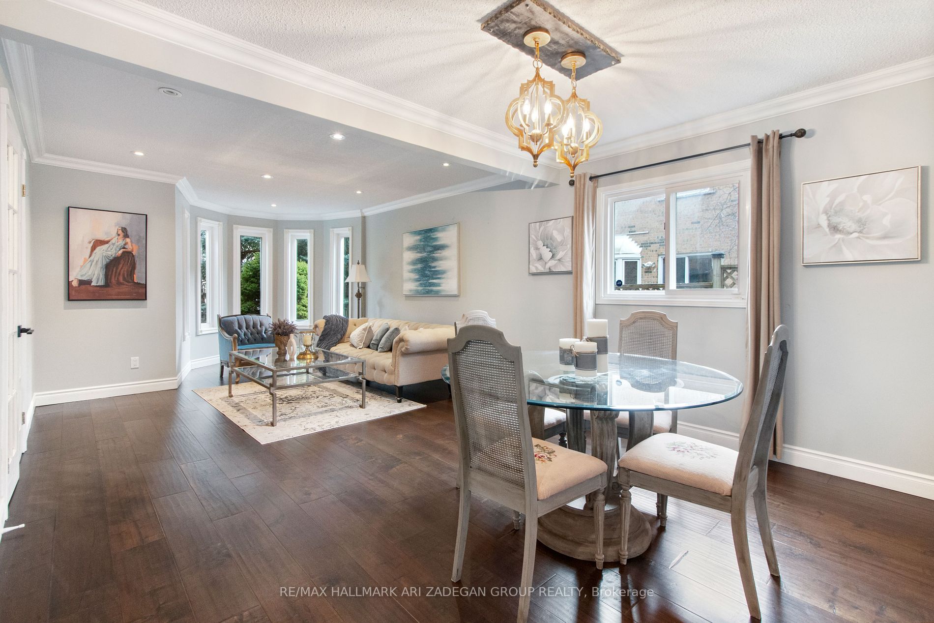 16 Roseborough Crescent