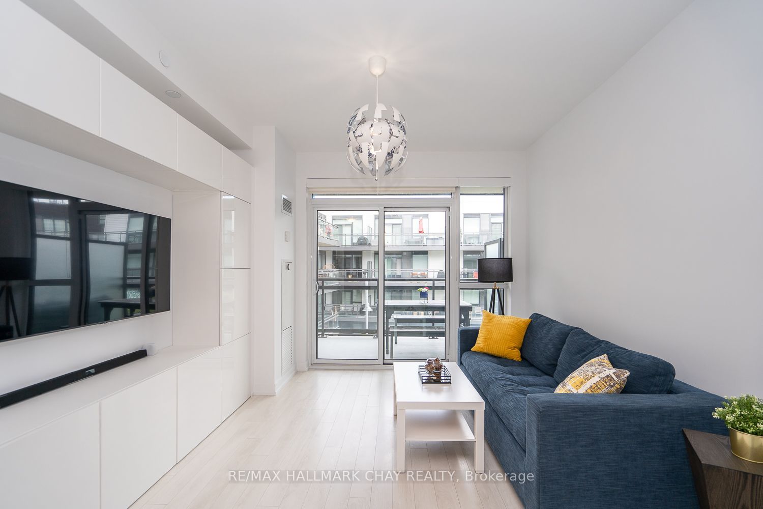 271 Sea Ray Avenue, #B304