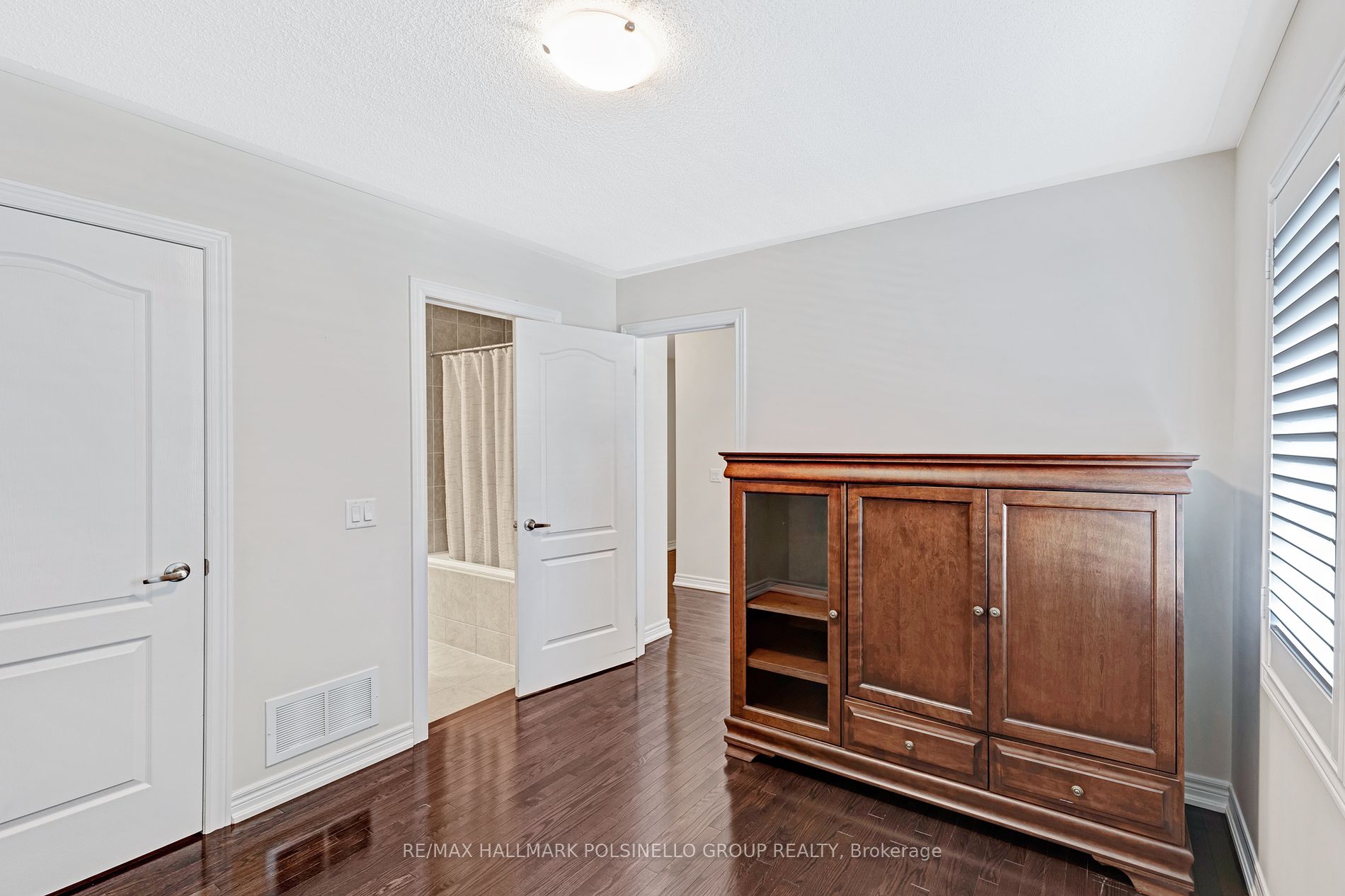 214 Aspenwood Drive