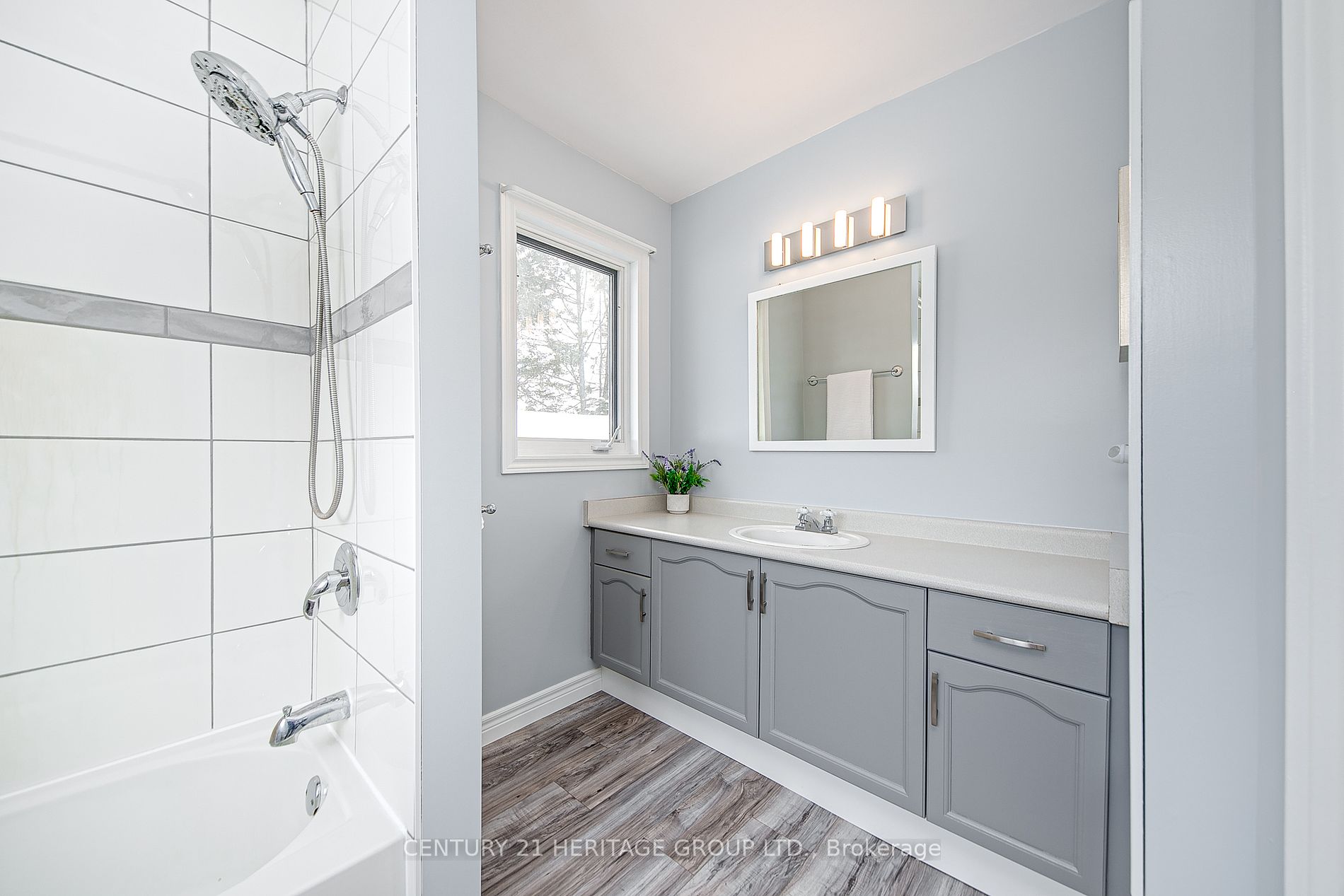 3132 Ravenshoe Road