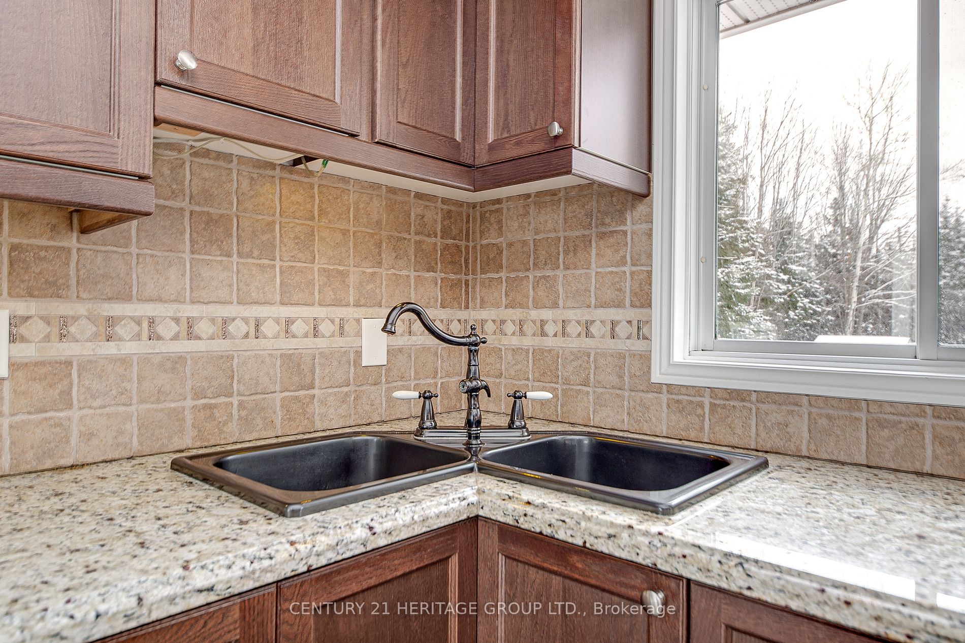 3132 Ravenshoe Road