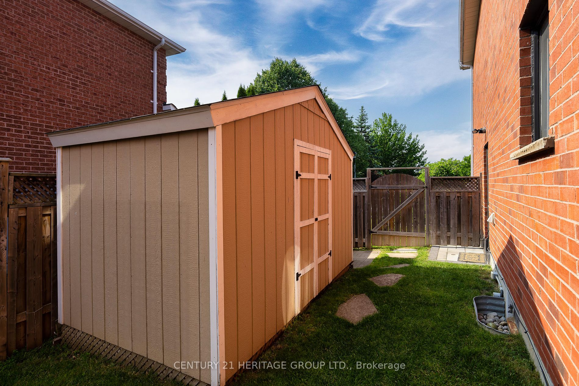246 Jelley Ave