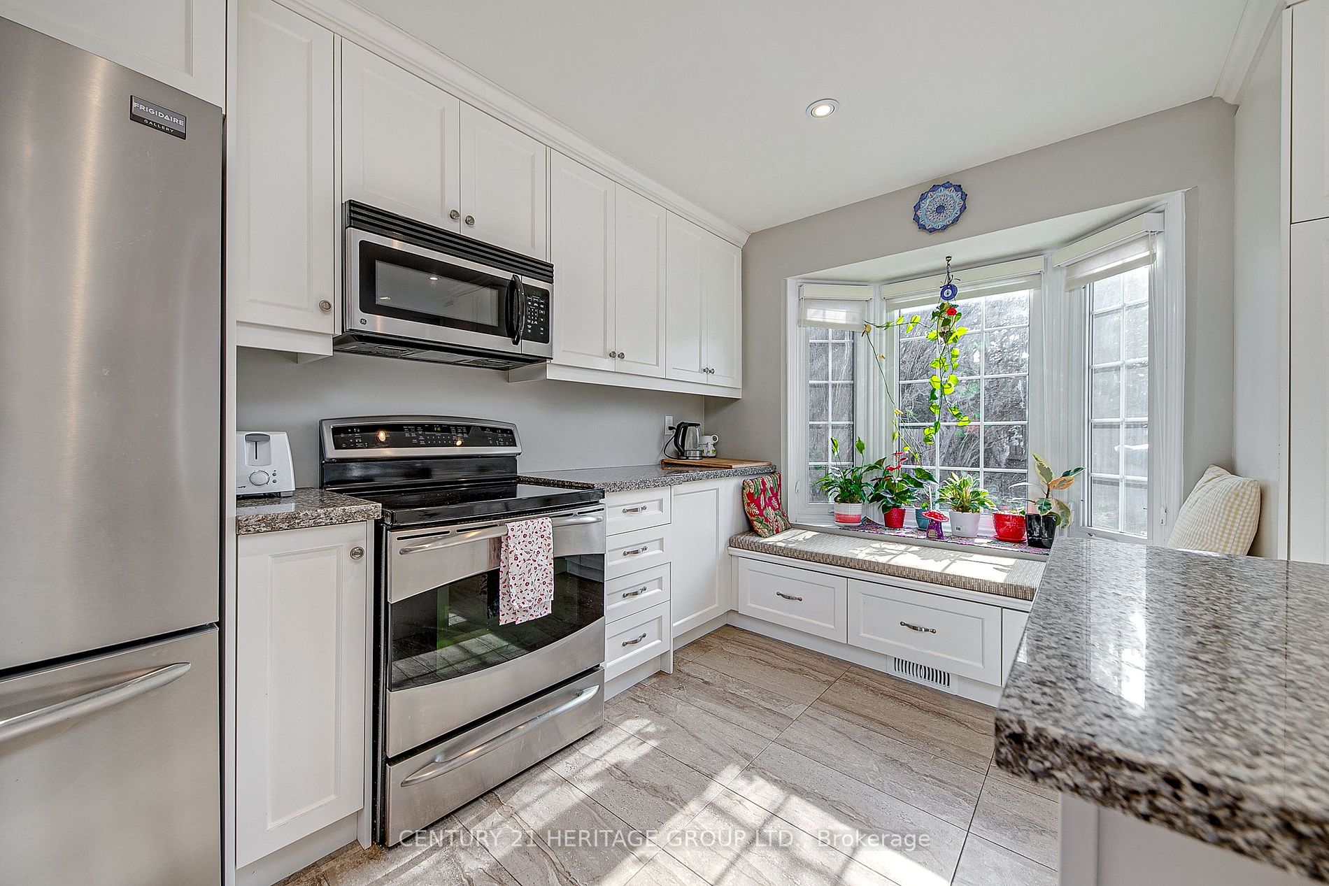 241 Miller Park Avenue