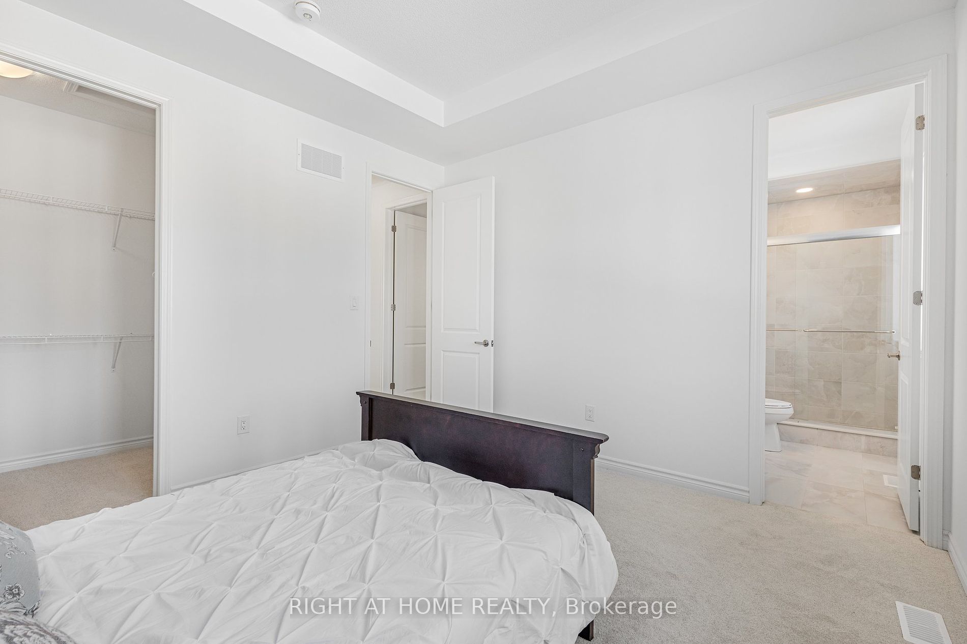 720 Mika St