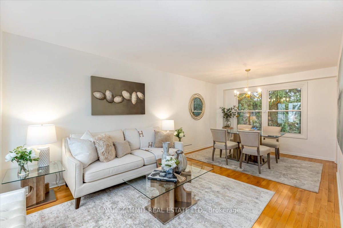 16 Pine Knoll Gate