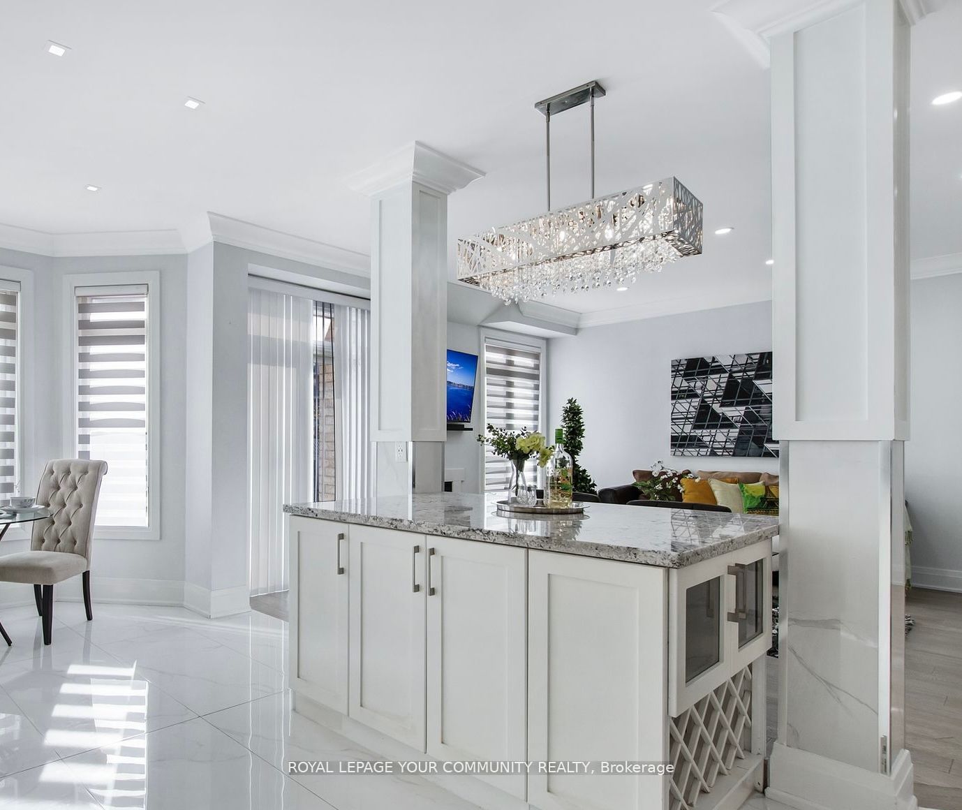 47 Amparo Dr