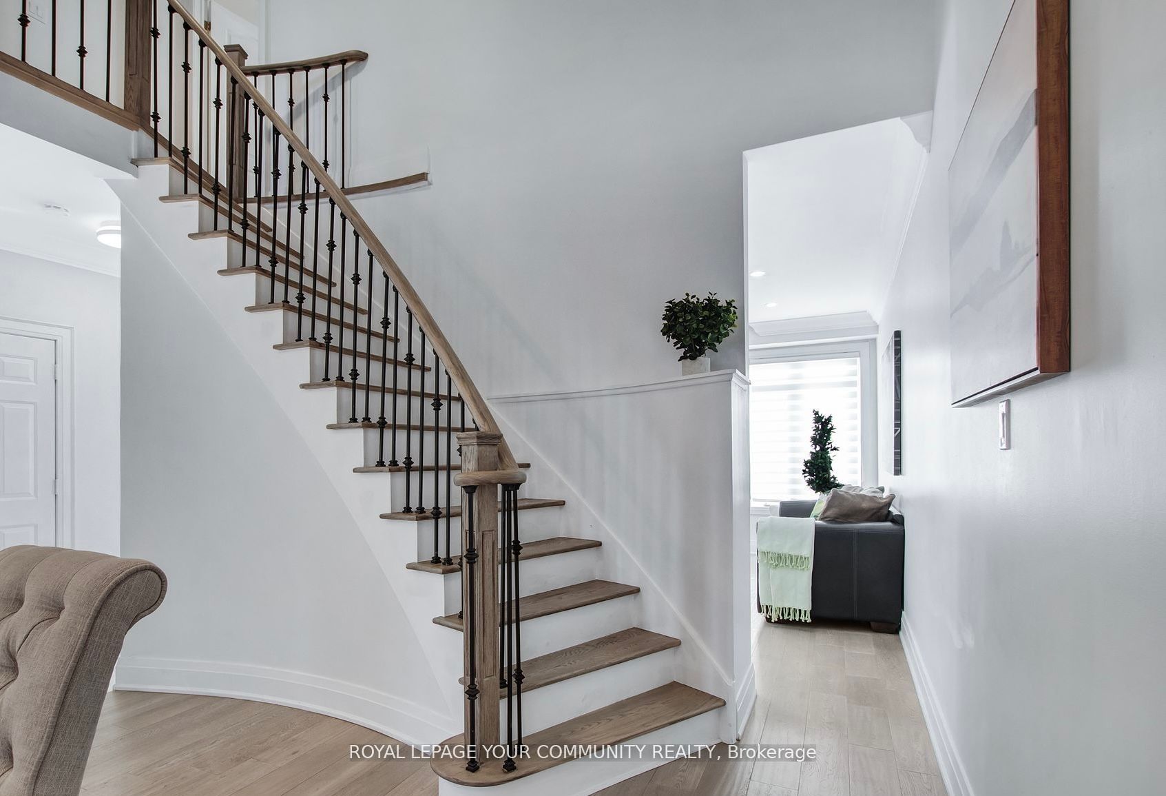 47 Amparo Dr