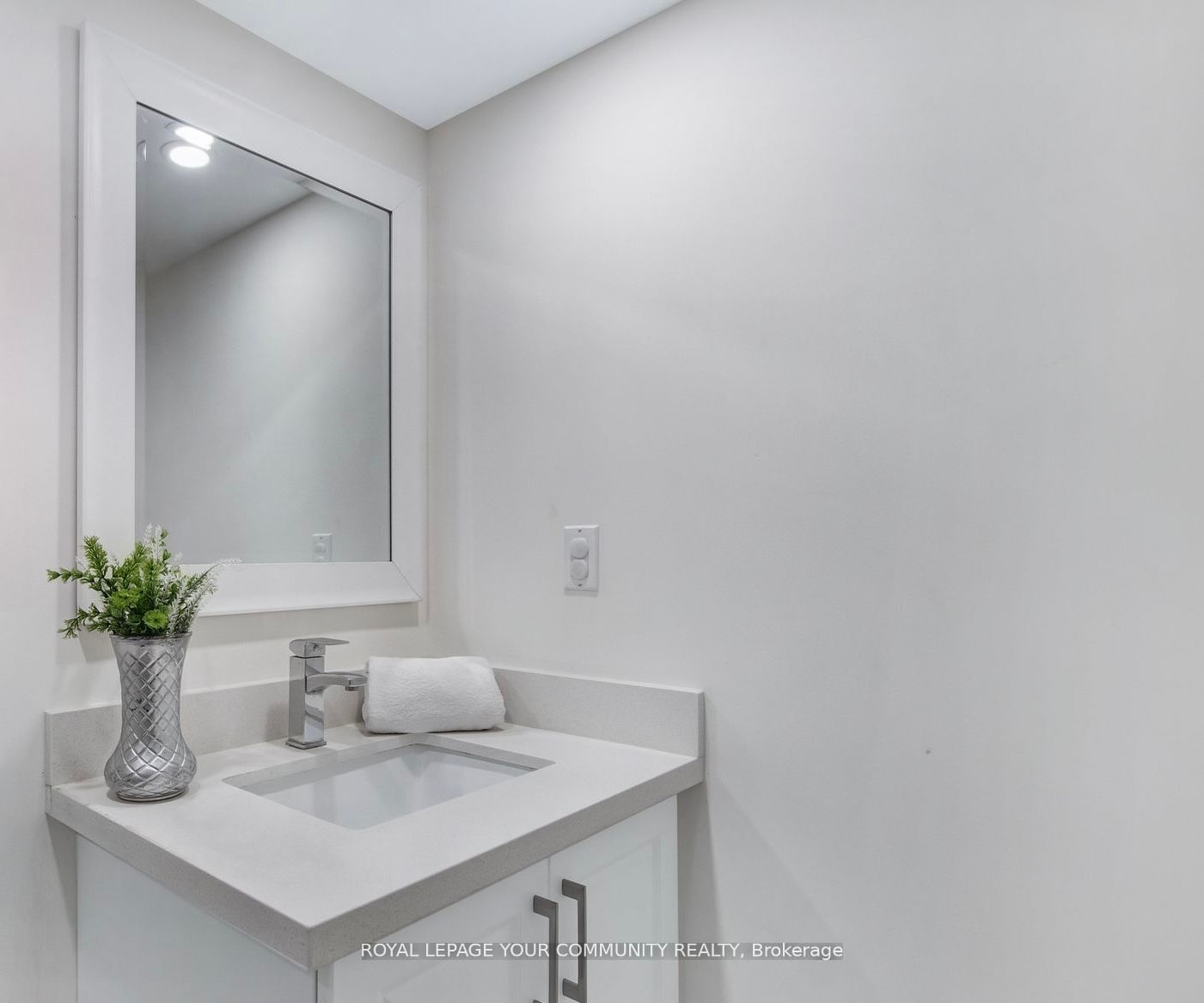 47 Amparo Dr