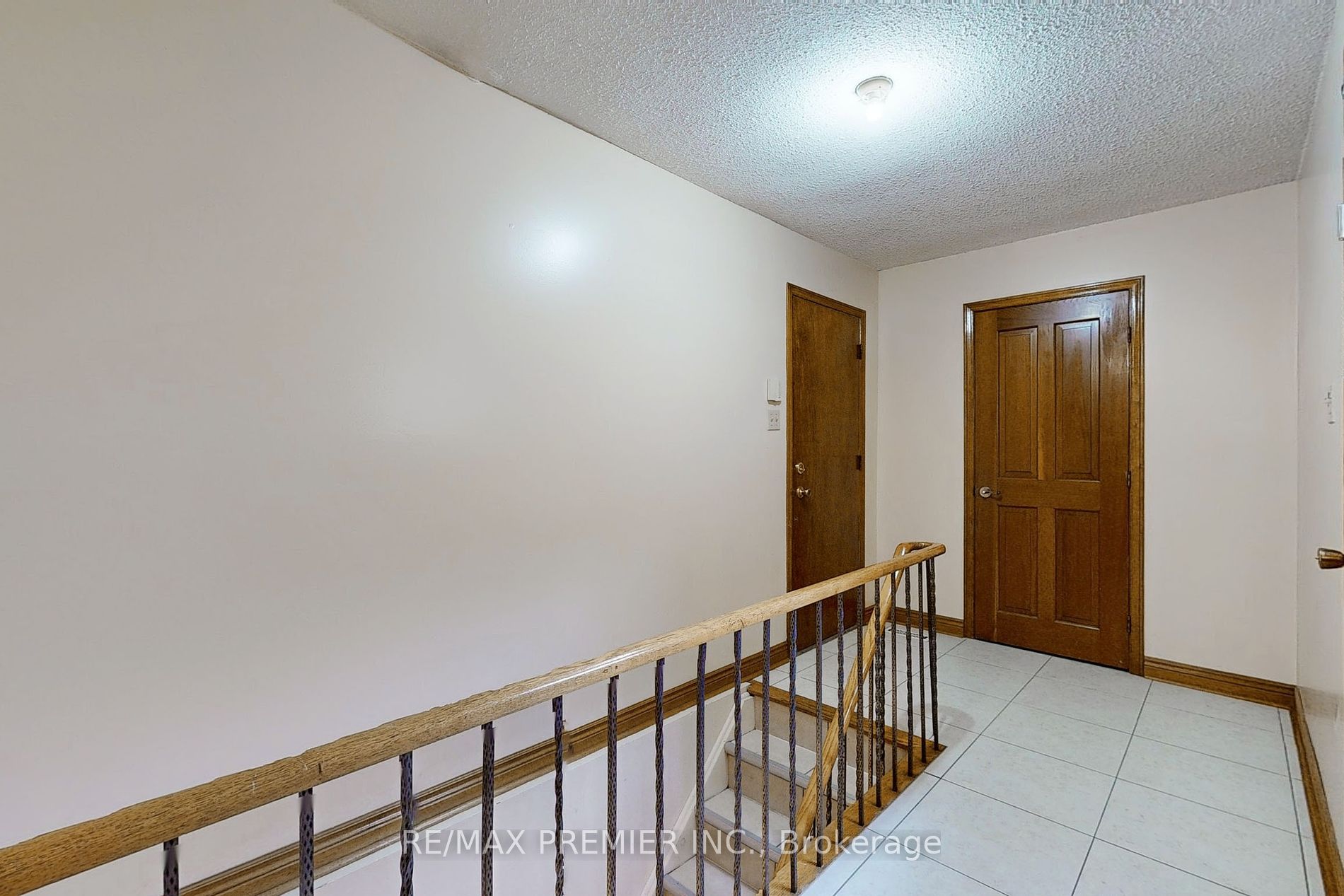 136 Villa Park Dr