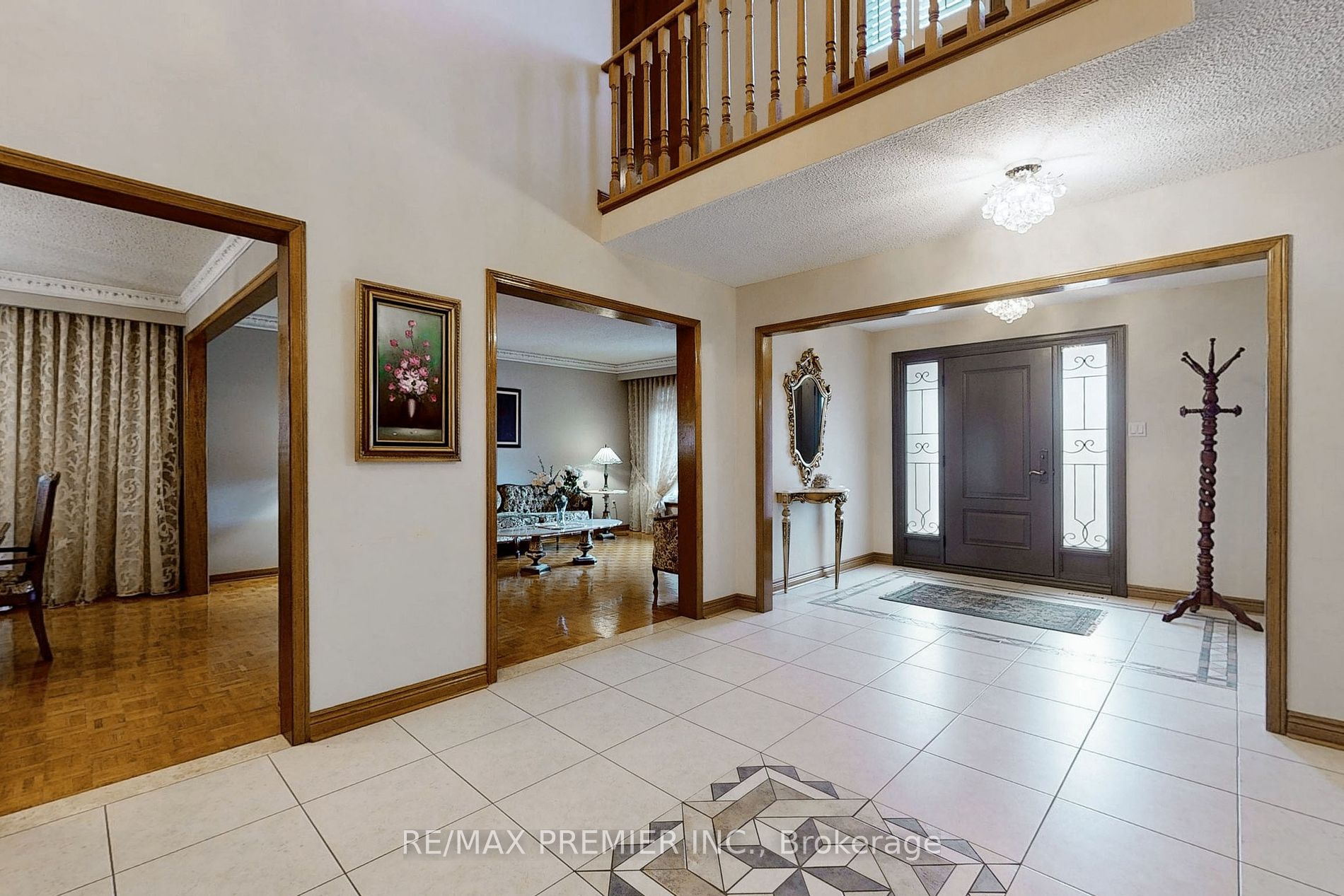 136 Villa Park Dr