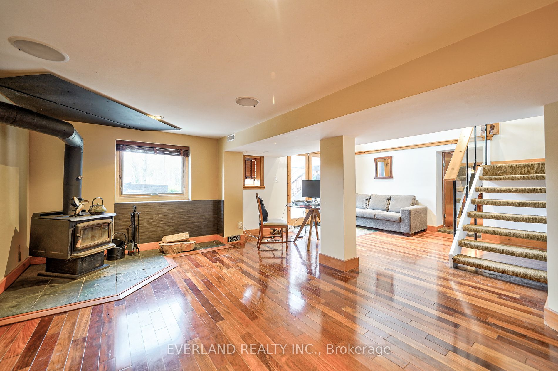 4086 Lloydtown-Aurora Rd