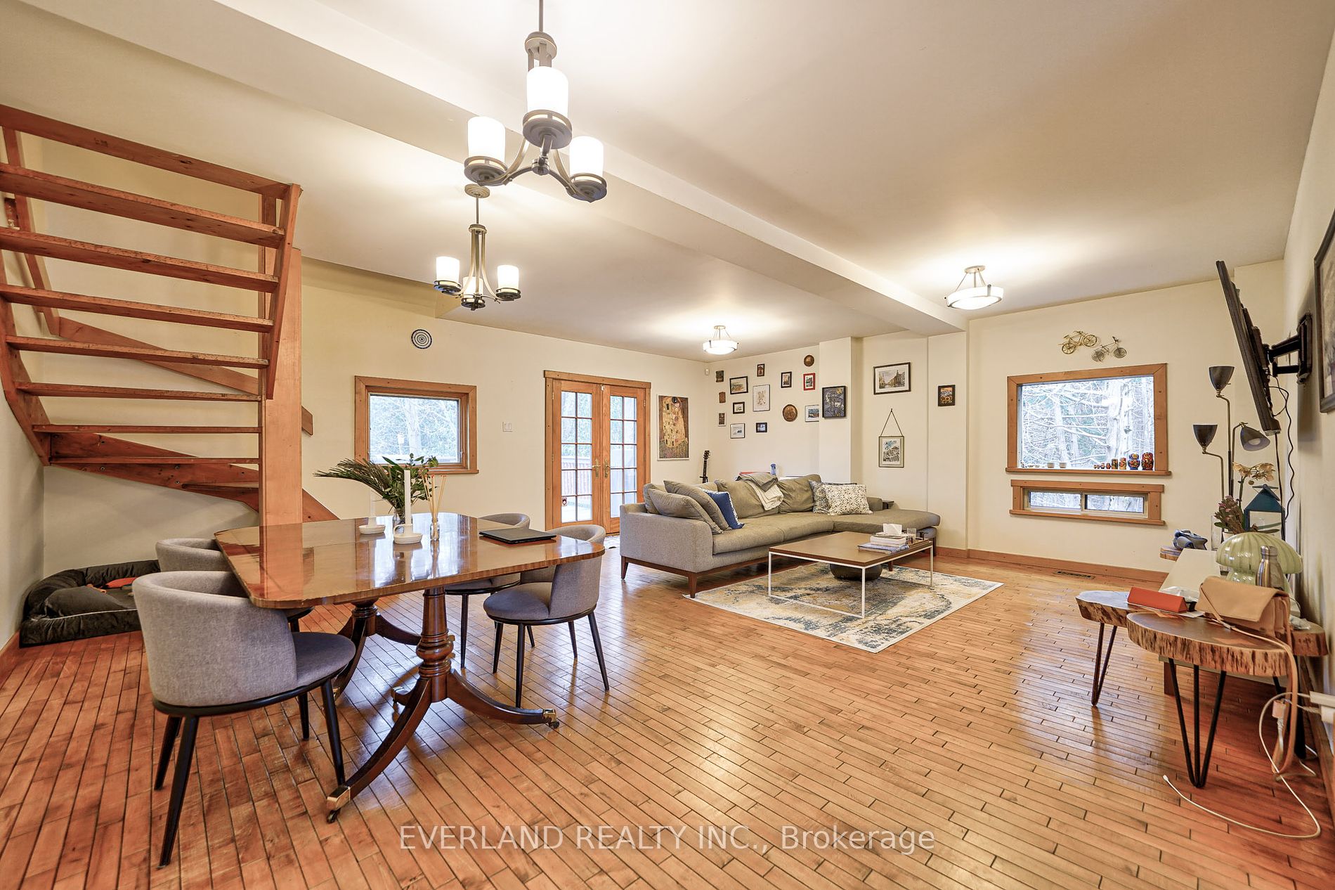 4086 Lloydtown-Aurora Rd