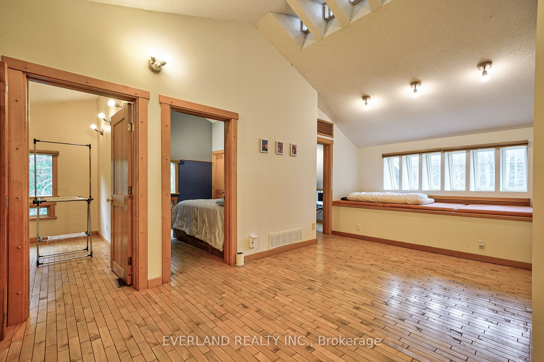 4086 Lloydtown-Aurora Rd